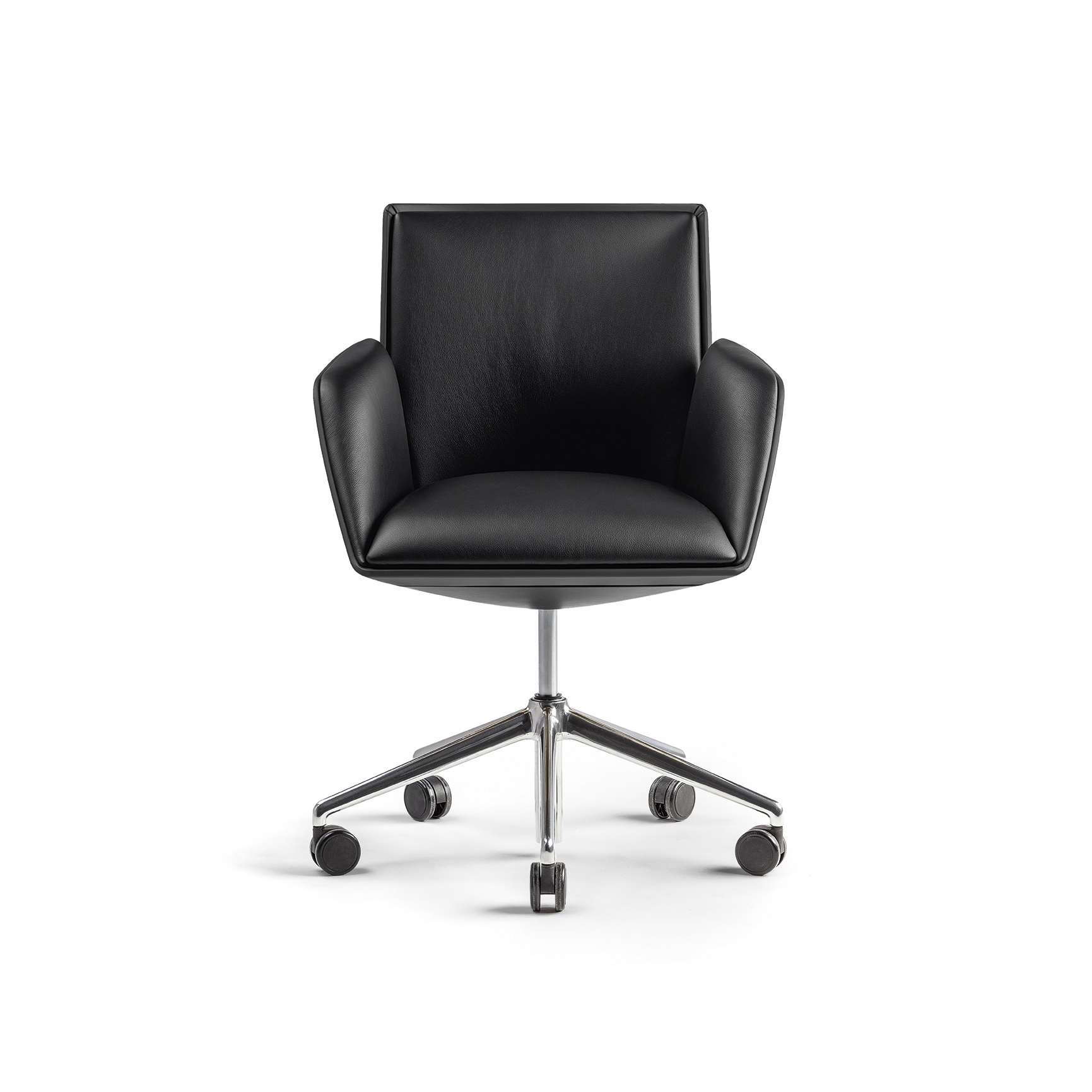 Display product Cercle from manufacturer Poltrona Frau