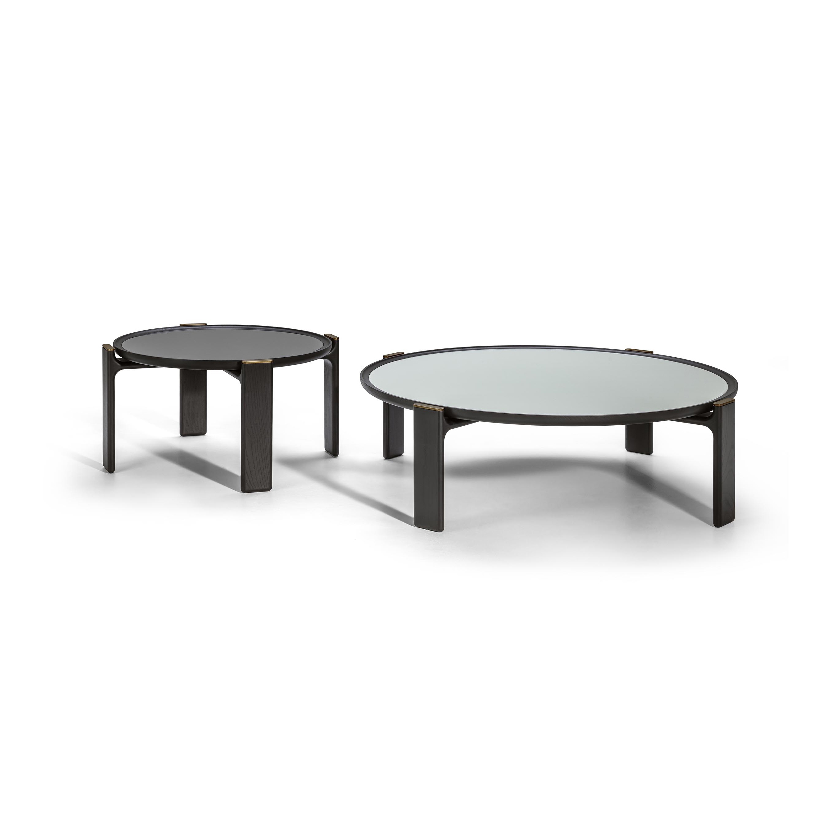 Display product Duo Small Tables from manufacturer Poltrona Frau