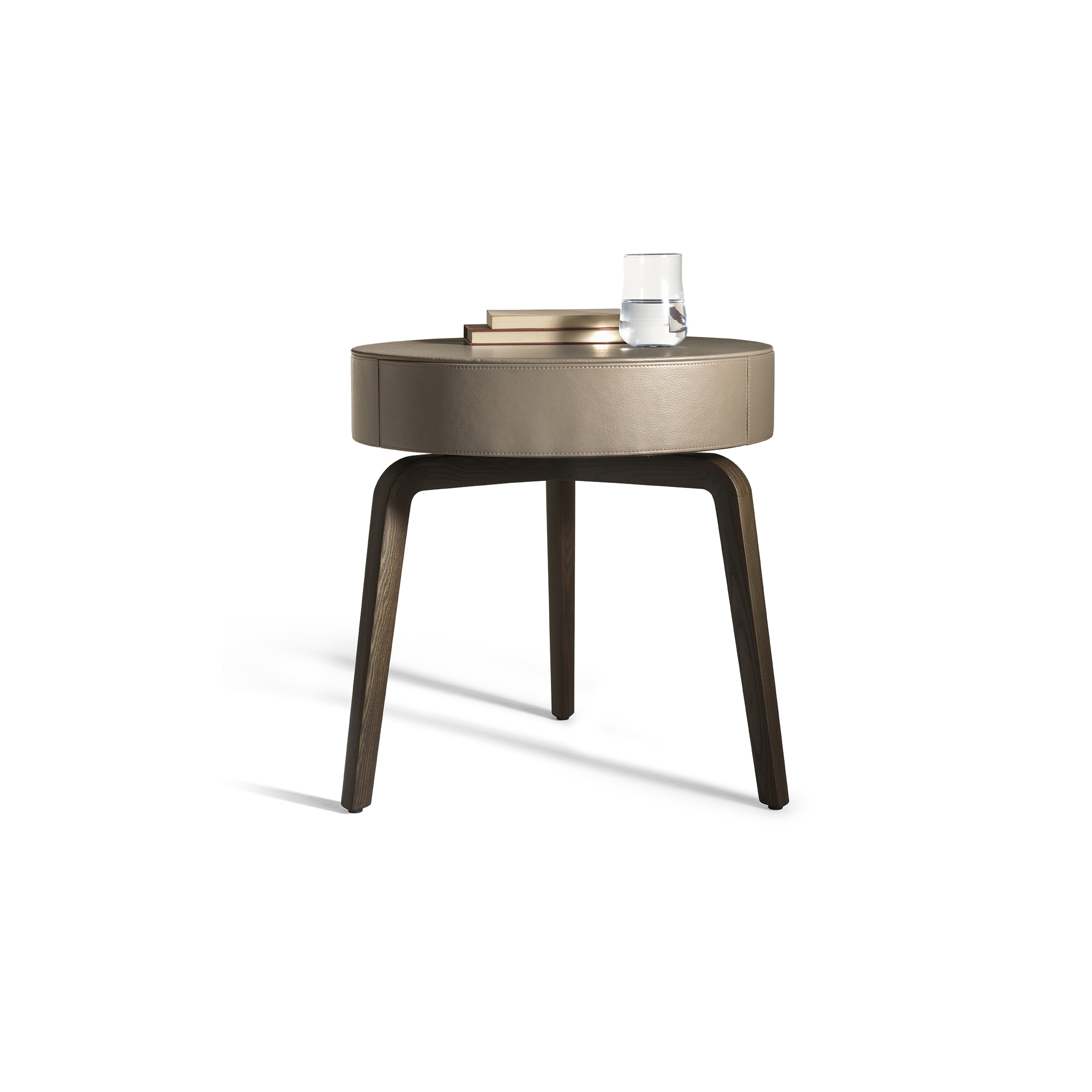 Display product Fiorile with drawer from manufacturer Poltrona Frau