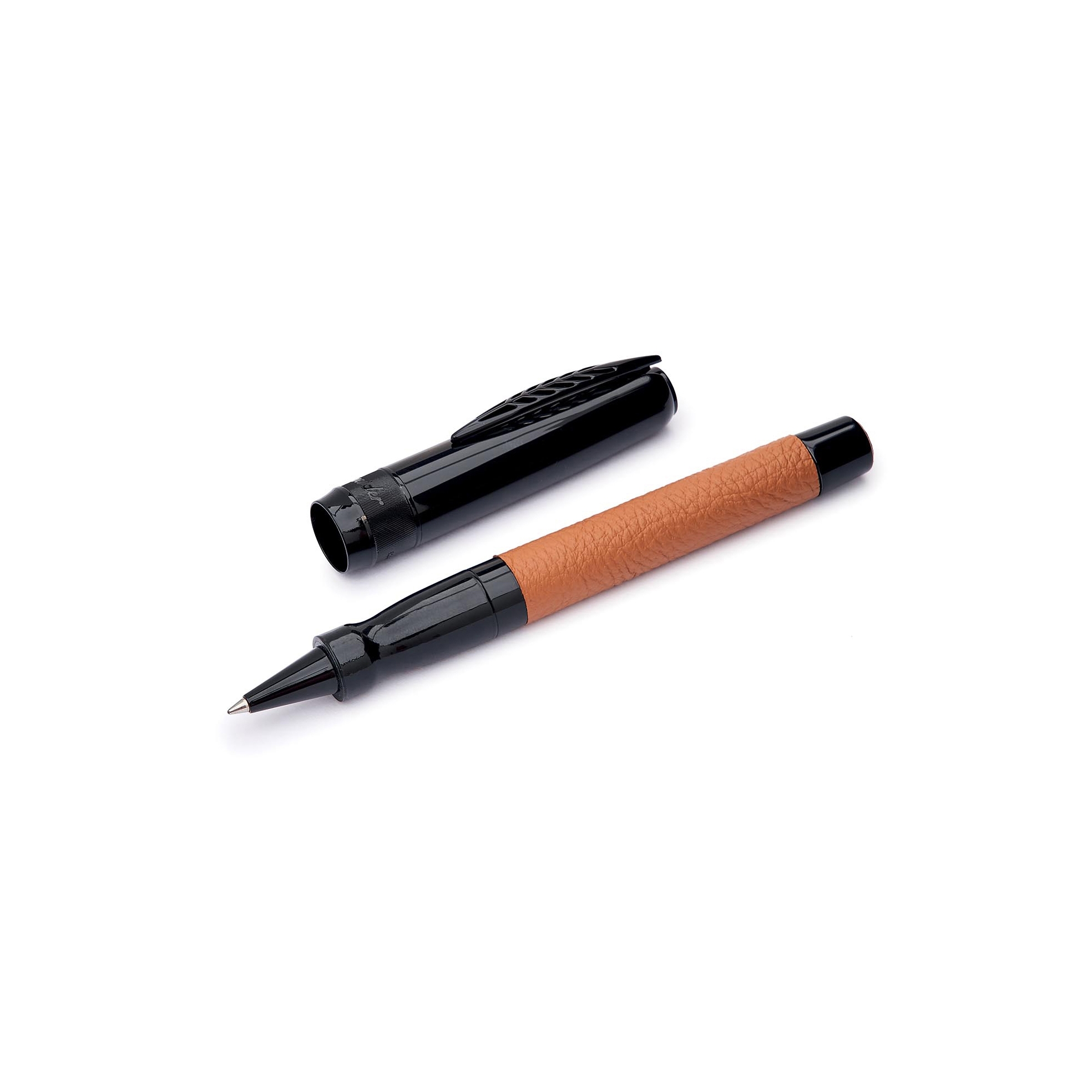 Pineider X Poltrona Frau Roller pen