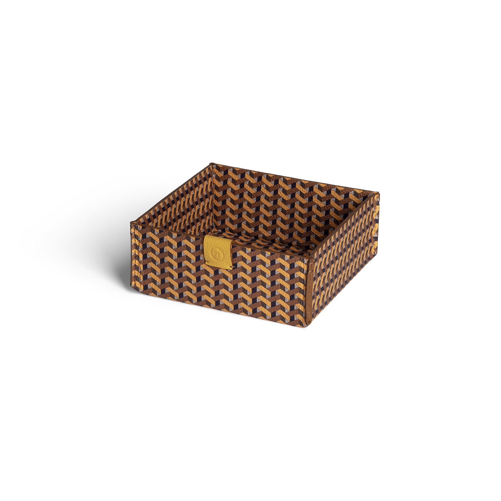 Display product Trusty from manufacturer Poltrona Frau