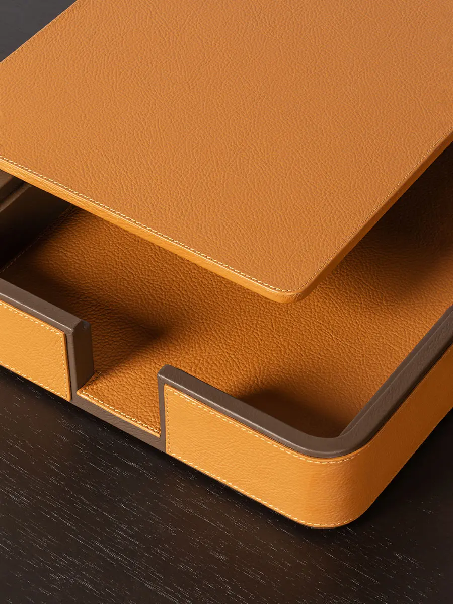 Poltrona Frau - Office Collection | A4 paper tray