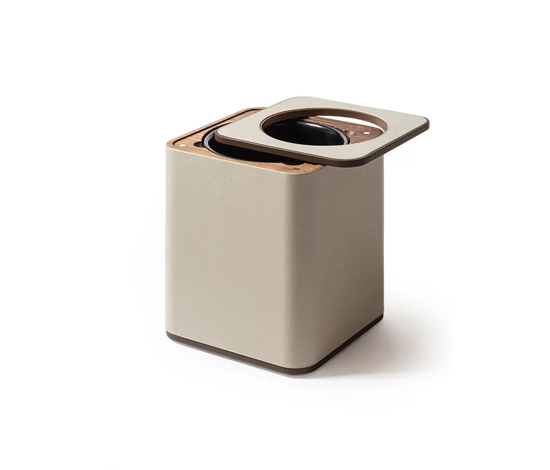 Poltrona Frau - Office Collection | Wastepaper bin