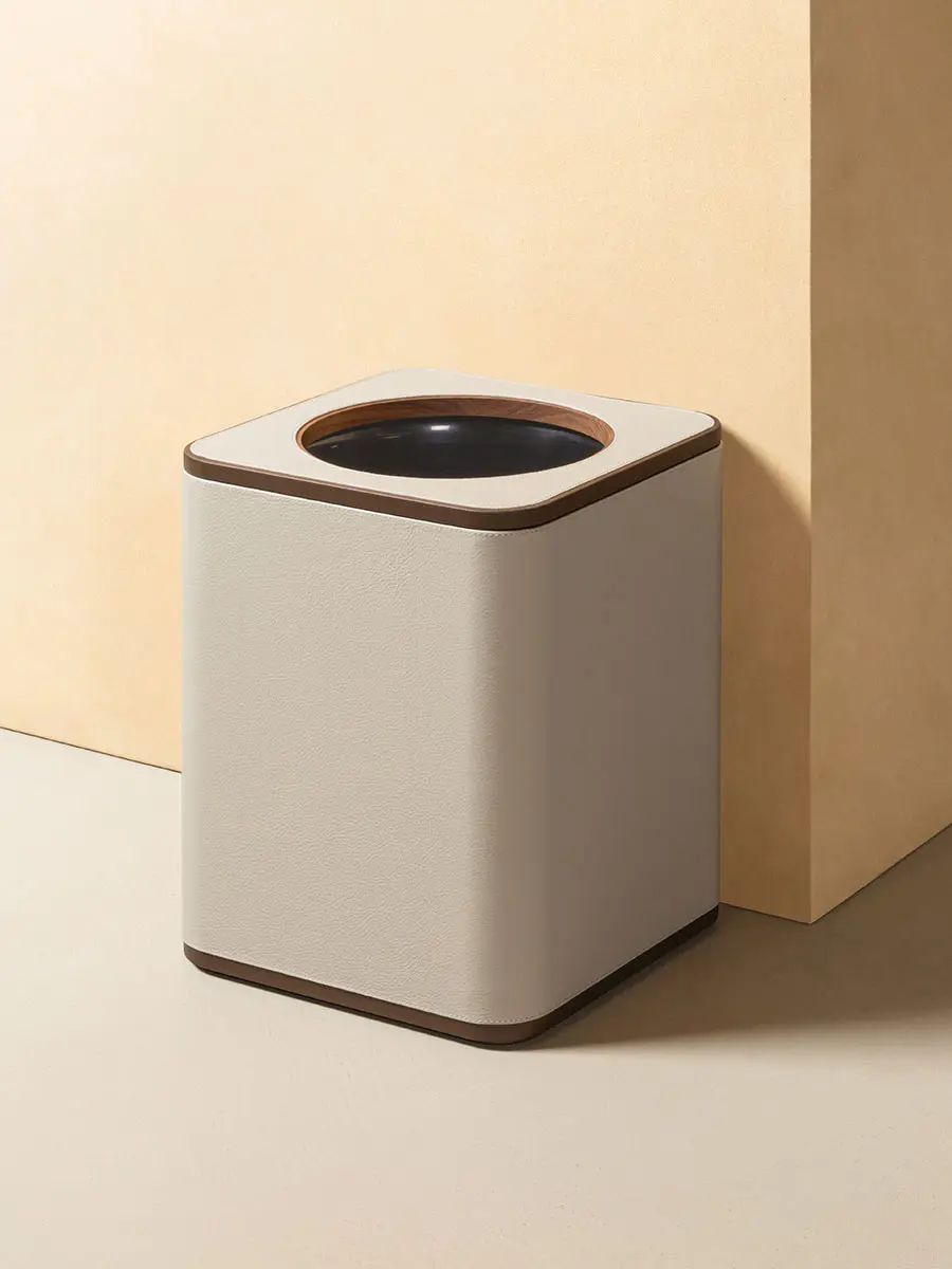 Poltrona Frau - Office Collection | Wastepaper bin