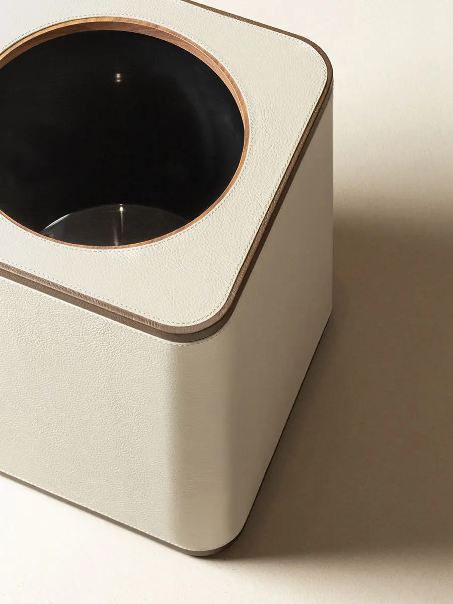 Poltrona Frau - Office Collection | Wastepaper bin