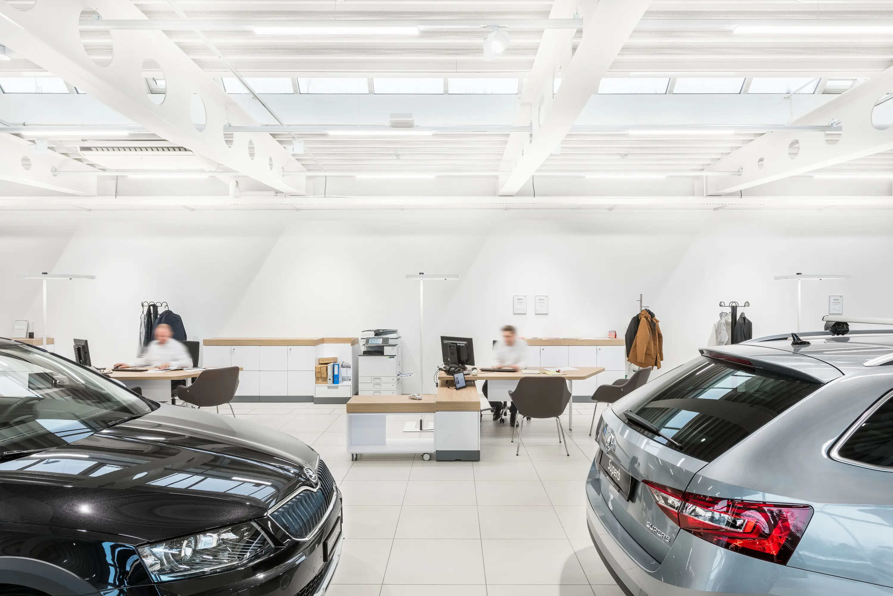 Regent Lighting - Tweak Office