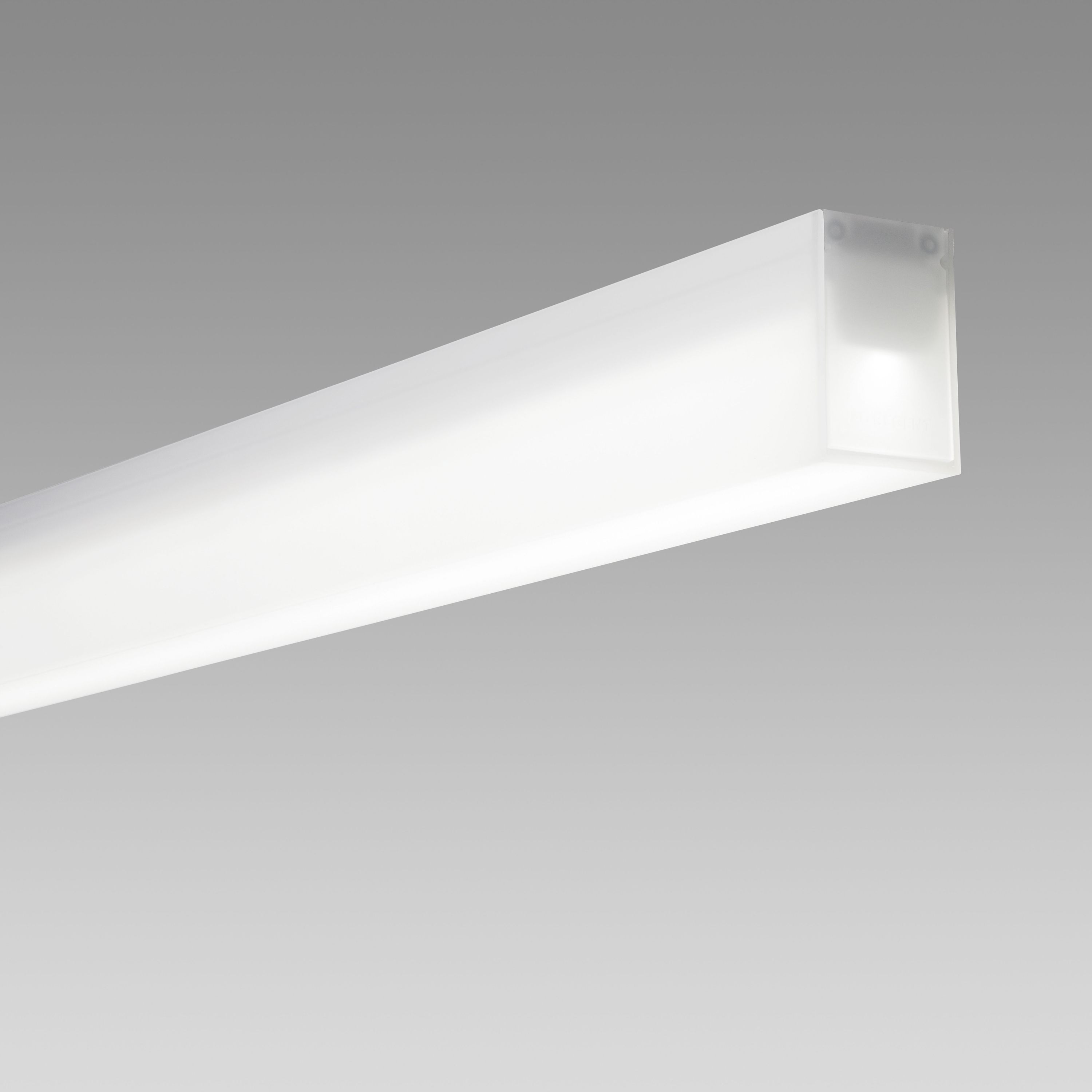 Display product Flow from manufacturer Regent Lighting