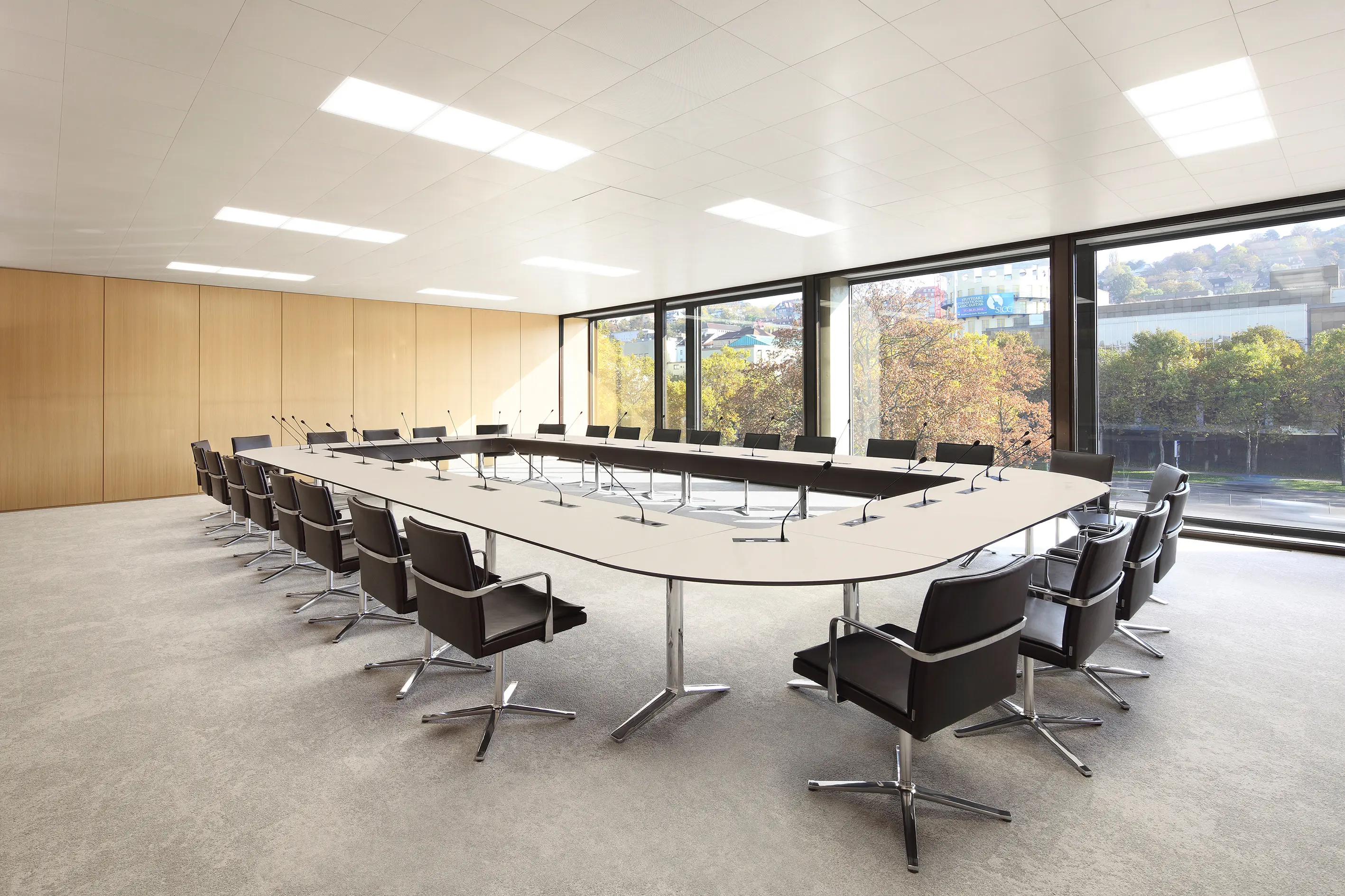 RENZ - Talk trolley for tabletops