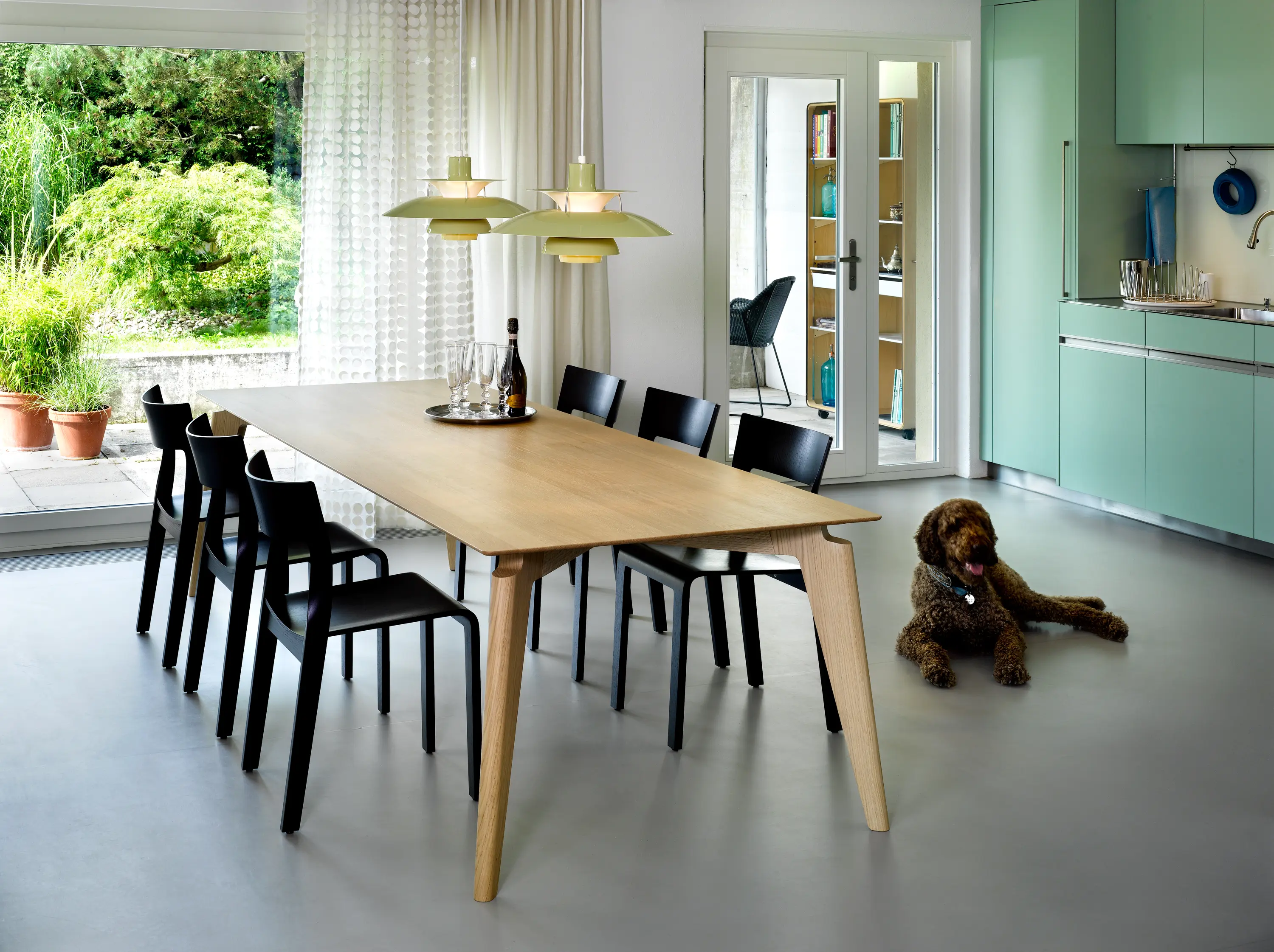 Röthlisberger Kollektion - Takushi Table