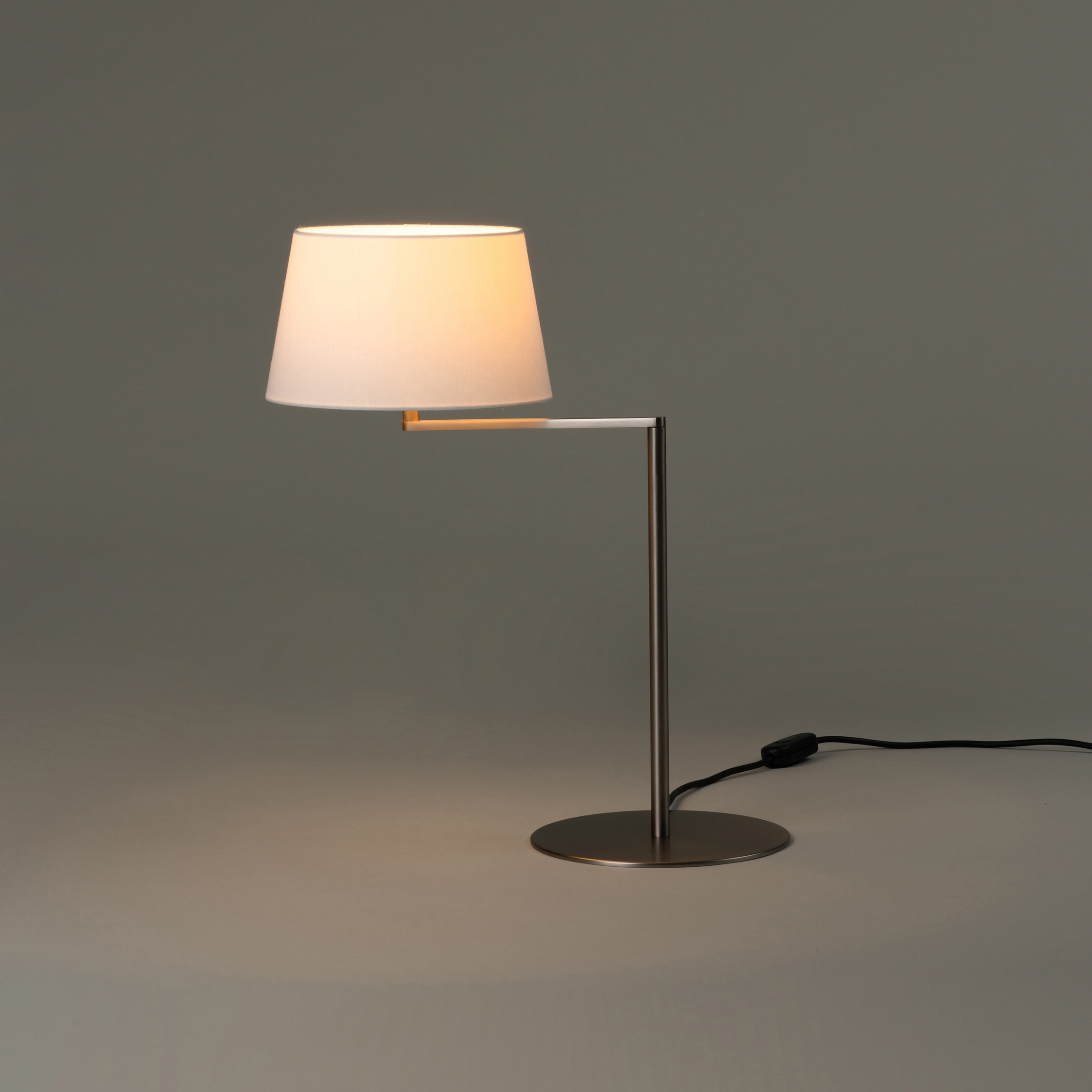 Mostra il prodotto Americana | Table Lamp del produttore Santa & Cole