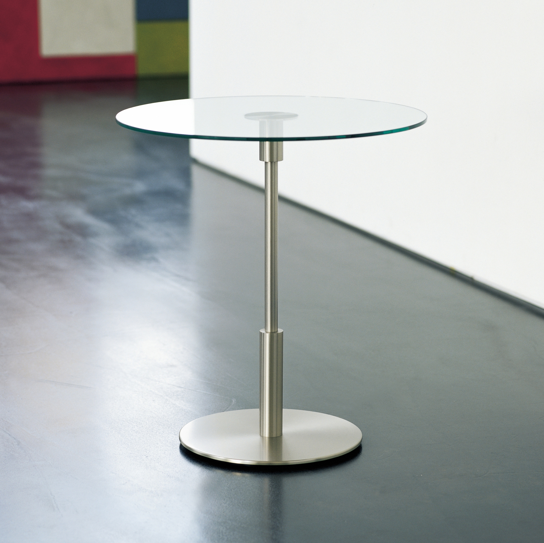 Afficher le produit Diana alta Table | Furniture du fabricant Santa & Cole