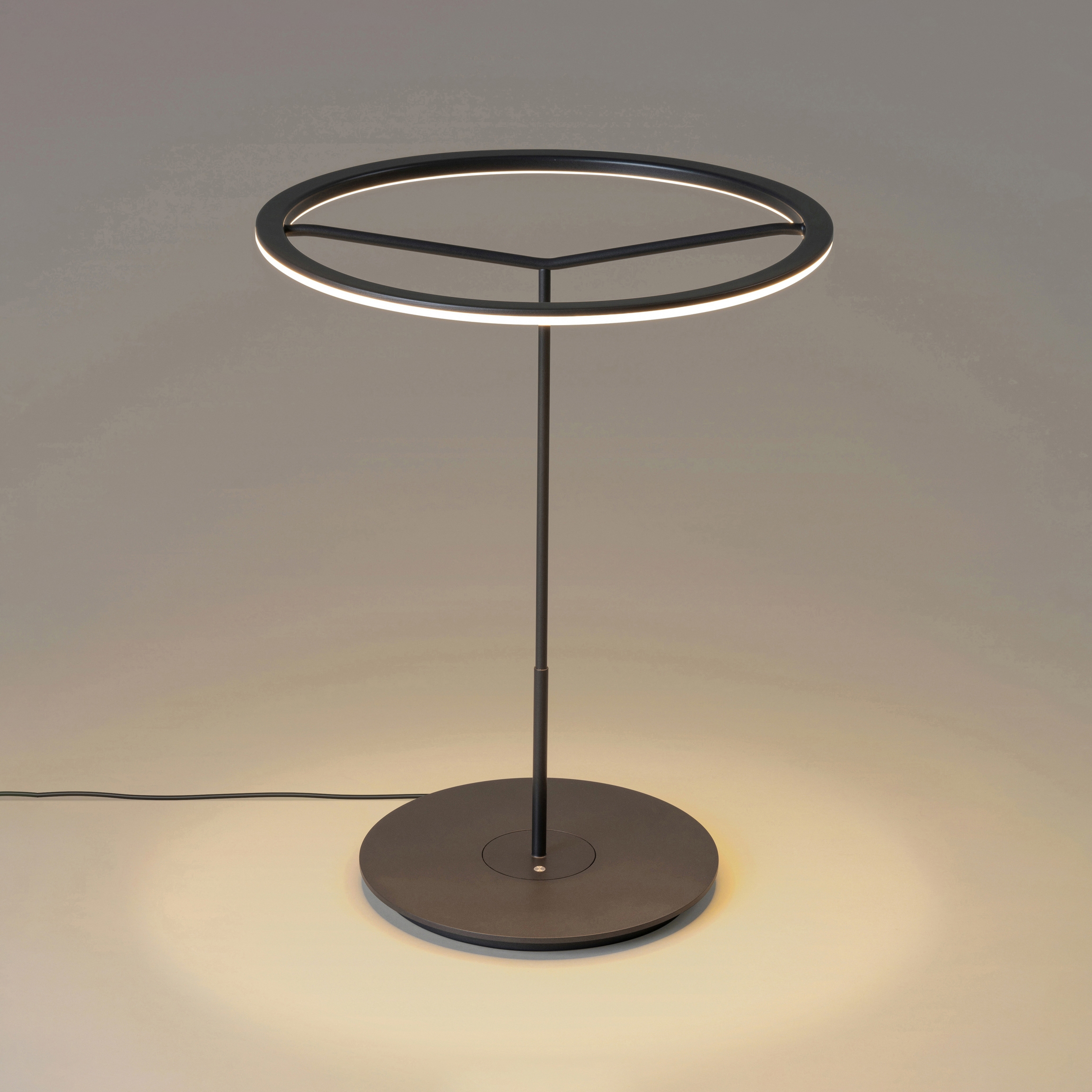 Sin L | Table Lamp