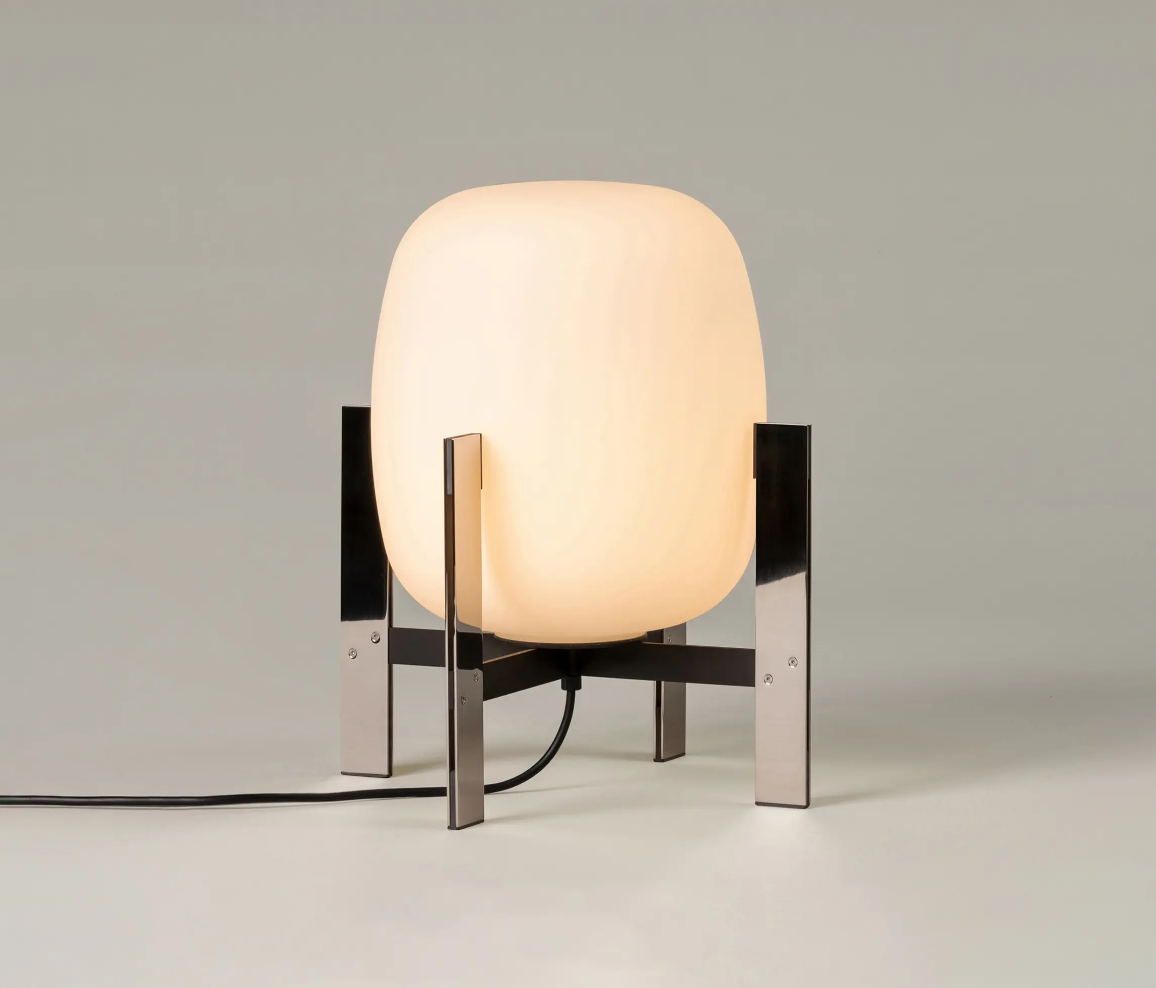 Santa & Cole - Cesta Metálica | Table Lamp