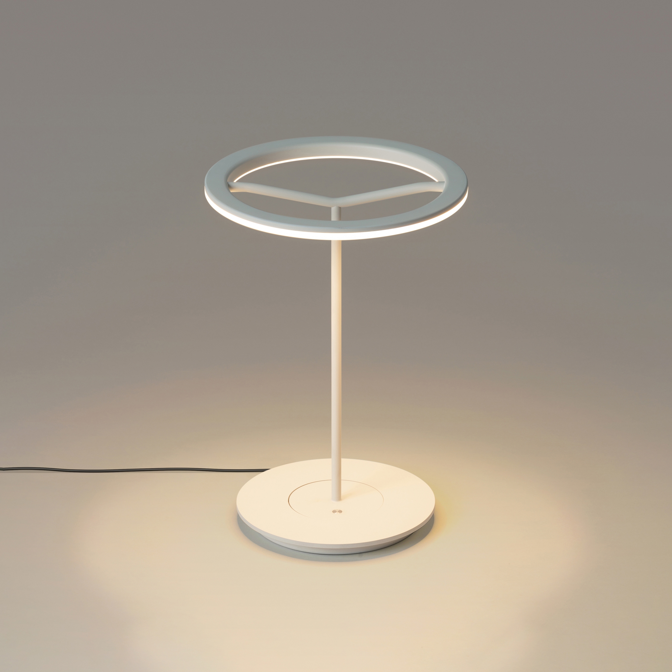 Produkt Sin S | Table Lamp des Herstellers Santa & Cole anzeigen