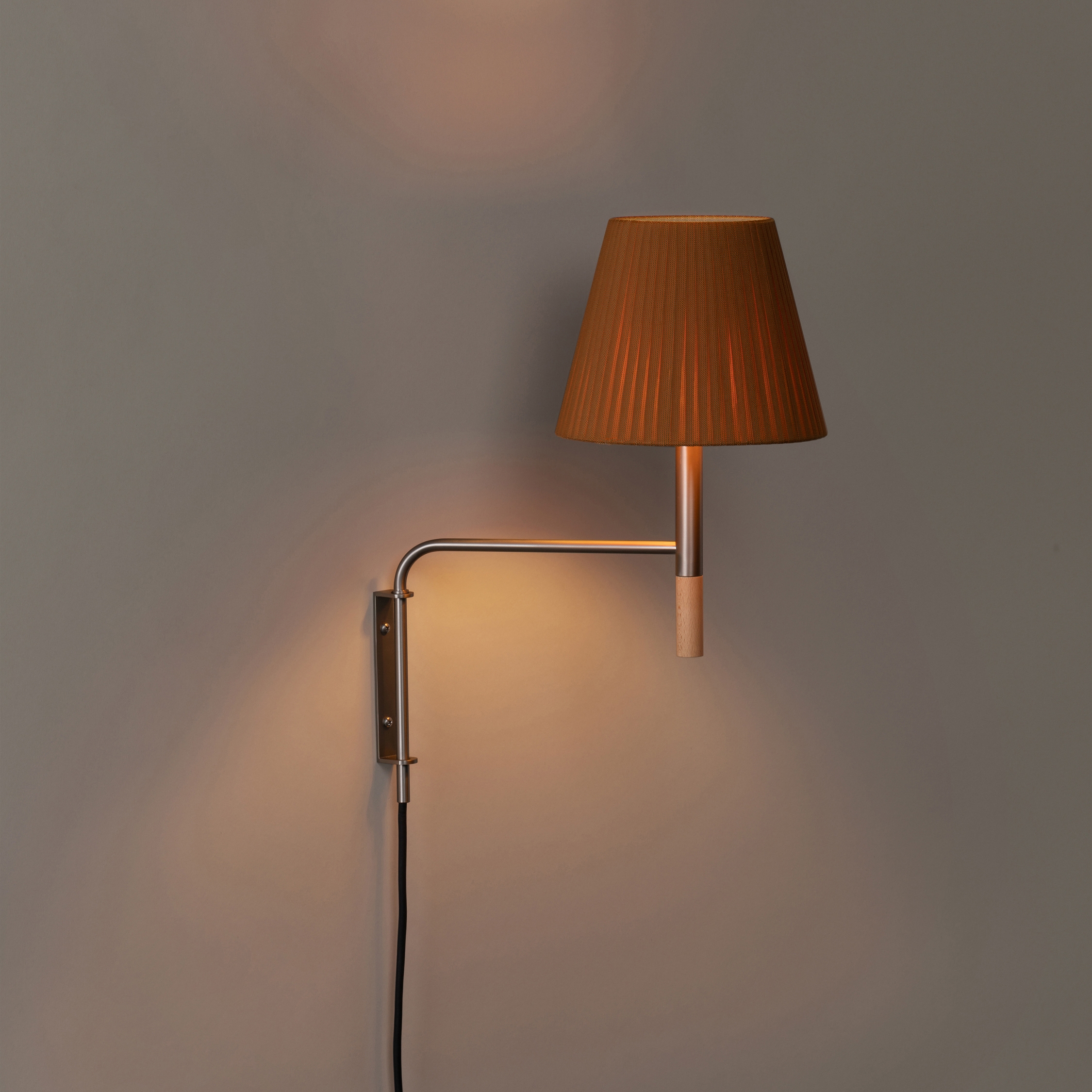 Display product BC1 | Wall Lamp from manufacturer Santa & Cole