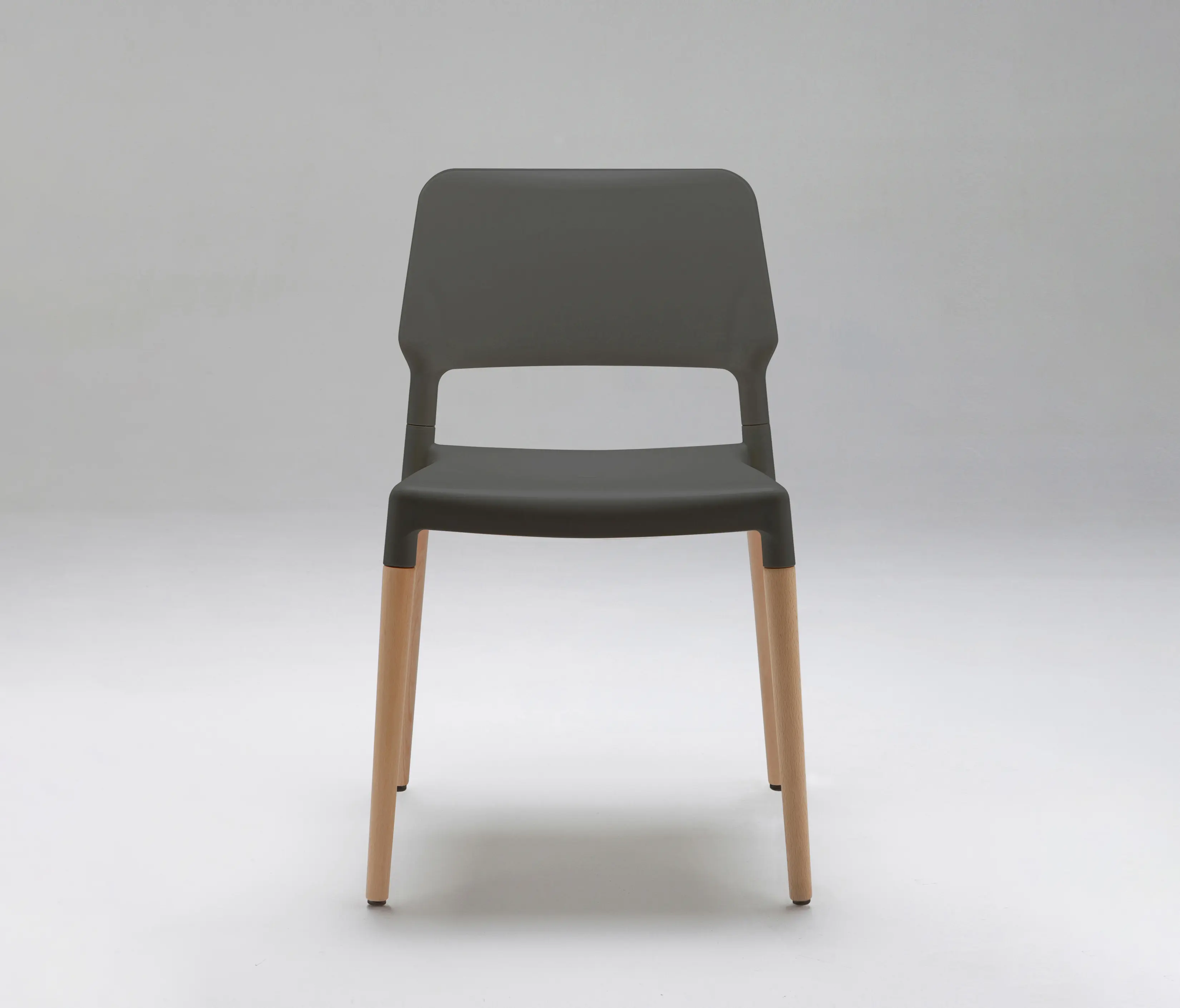 Santa & Cole - Belloch Chair | Furniture
