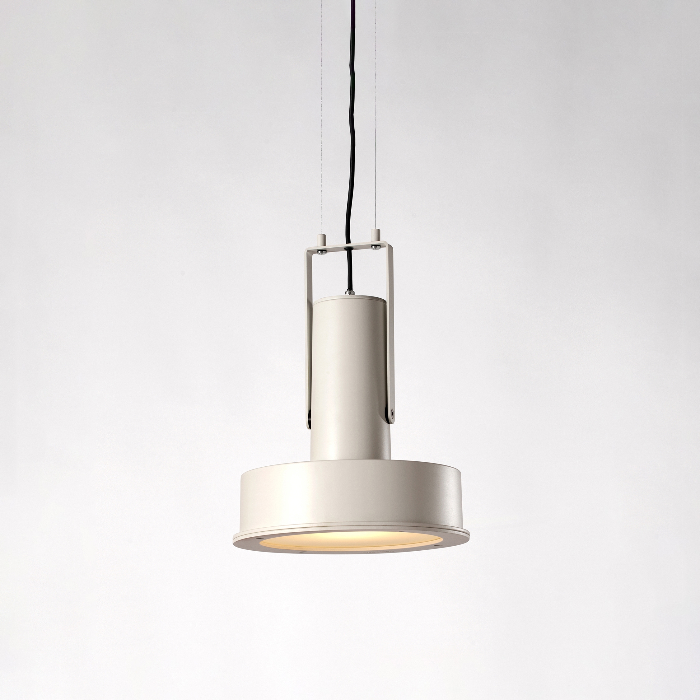 Produkt Arne Domus | Pendant Lamp des Herstellers Santa & Cole anzeigen
