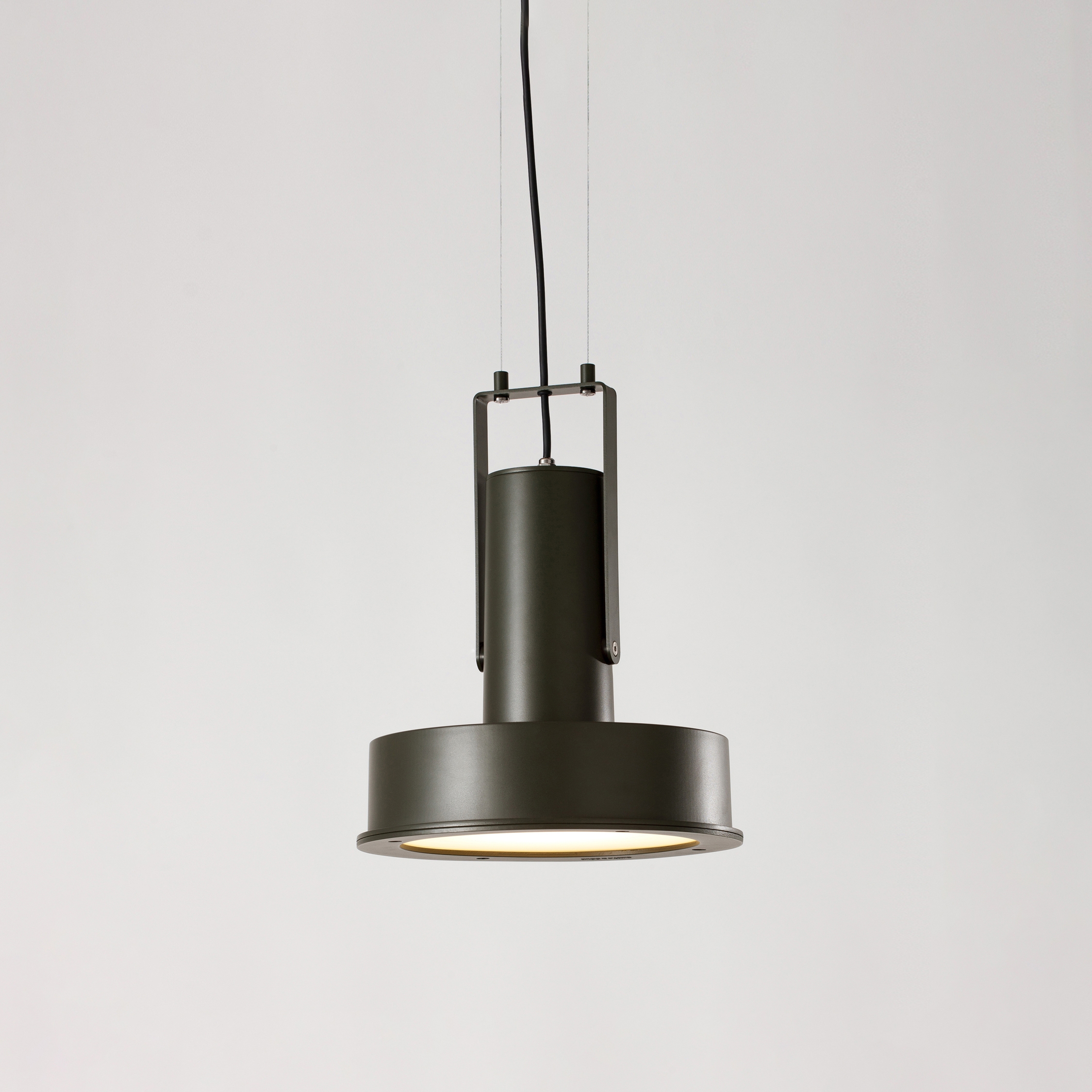 Produkt Arne Domus | Pendant Lamp des Herstellers Santa & Cole anzeigen