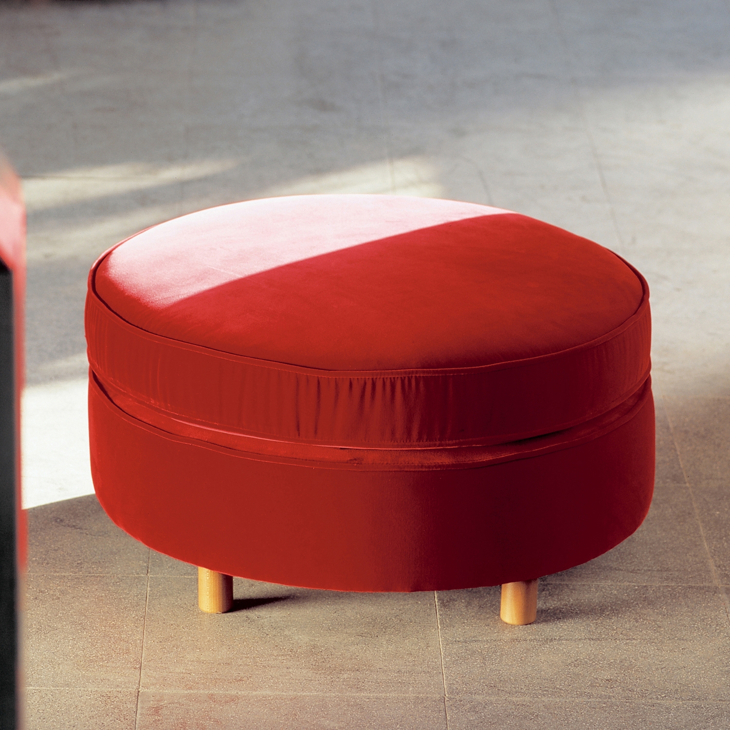 Mostra il prodotto Moragas Ottoman | Furniturre del produttore Santa & Cole