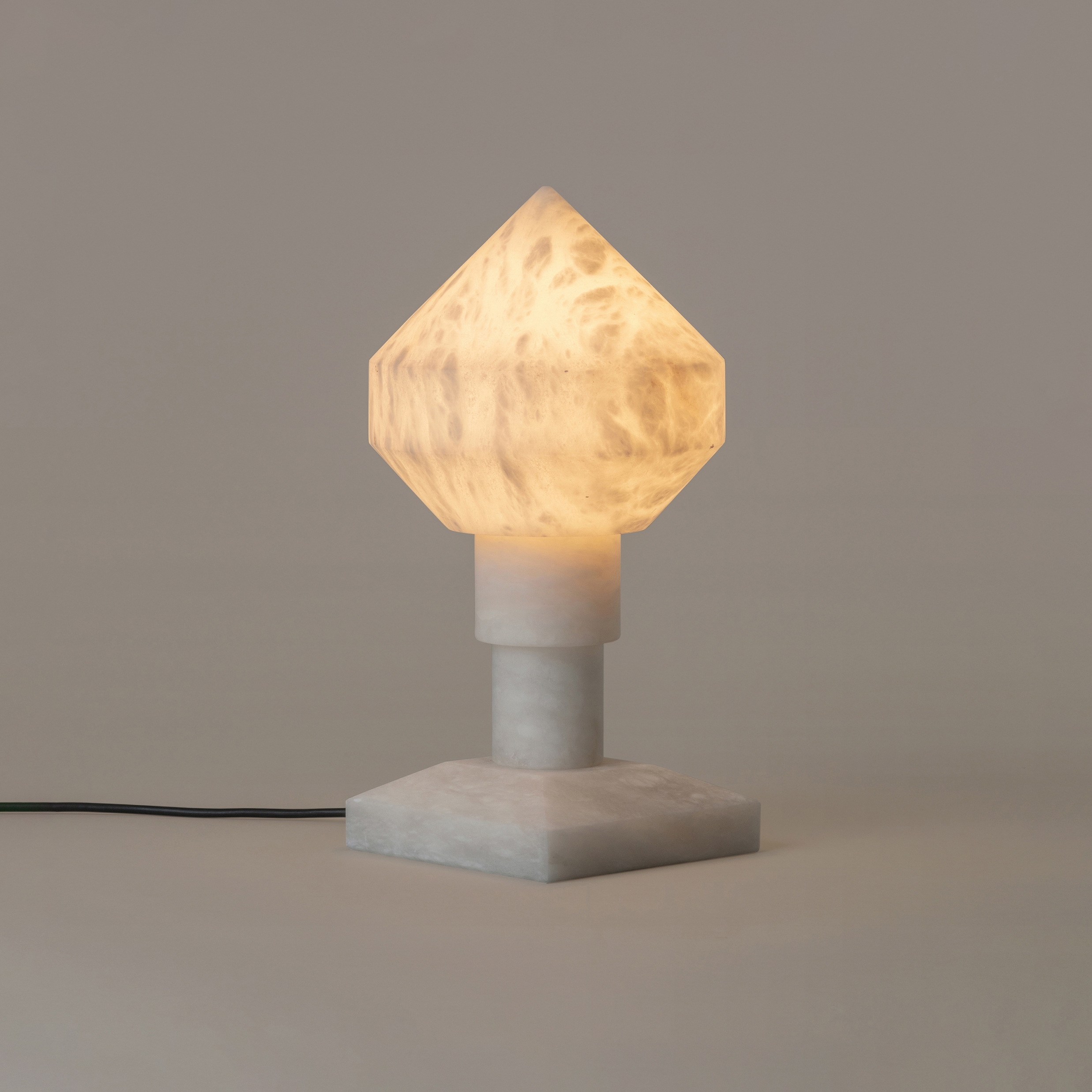 Mostrar el producto Zeleste | Table Lamp del fabricante Santa & Cole
