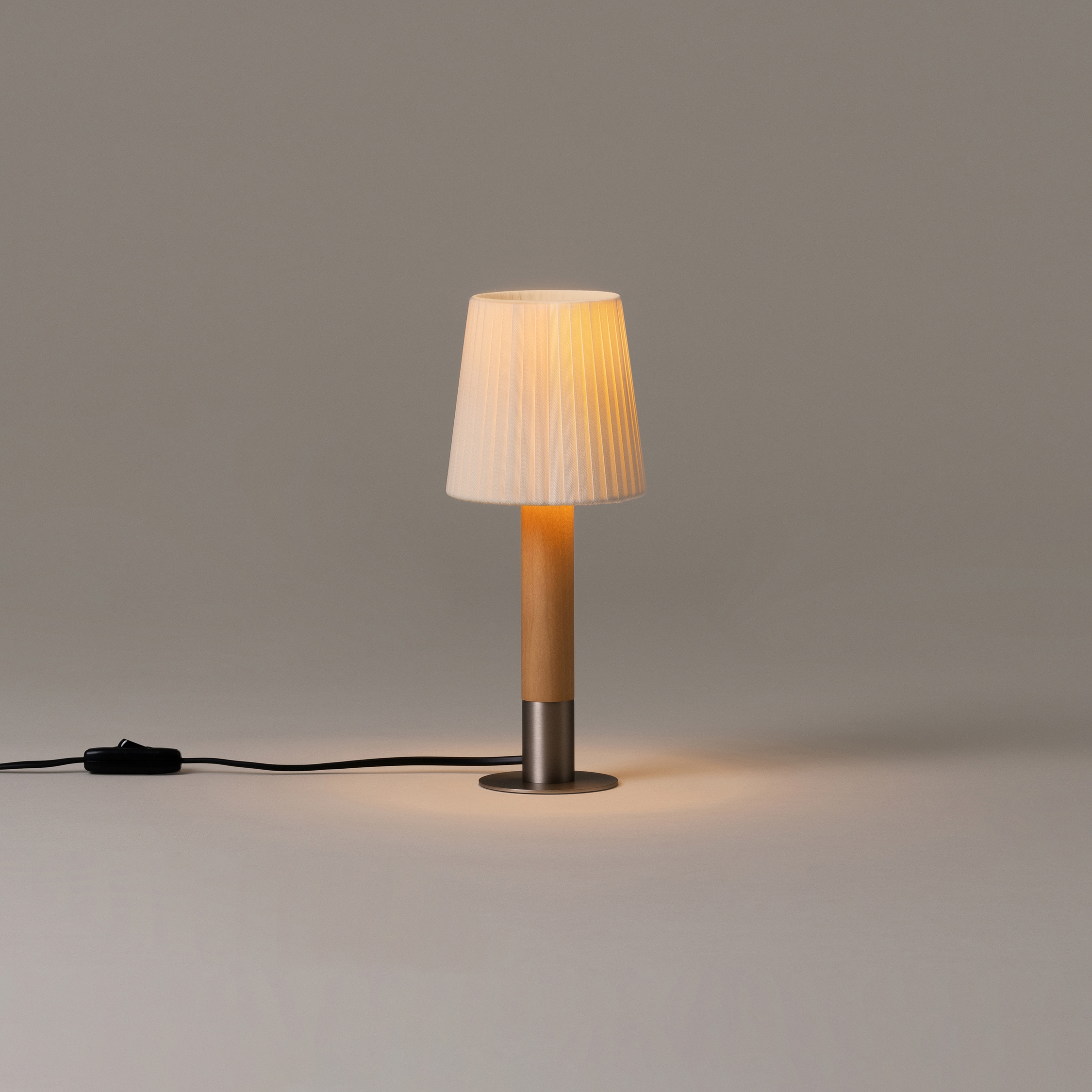 Básica Mínima | Table Lamp
