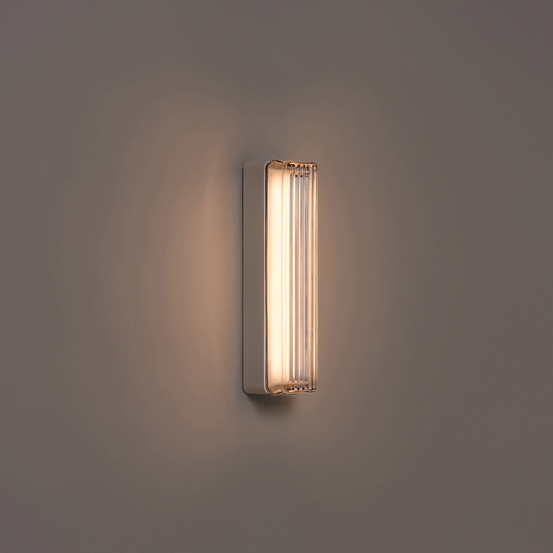 Produkt Estadio Singular | Wall lamp des Herstellers Santa & Cole anzeigen