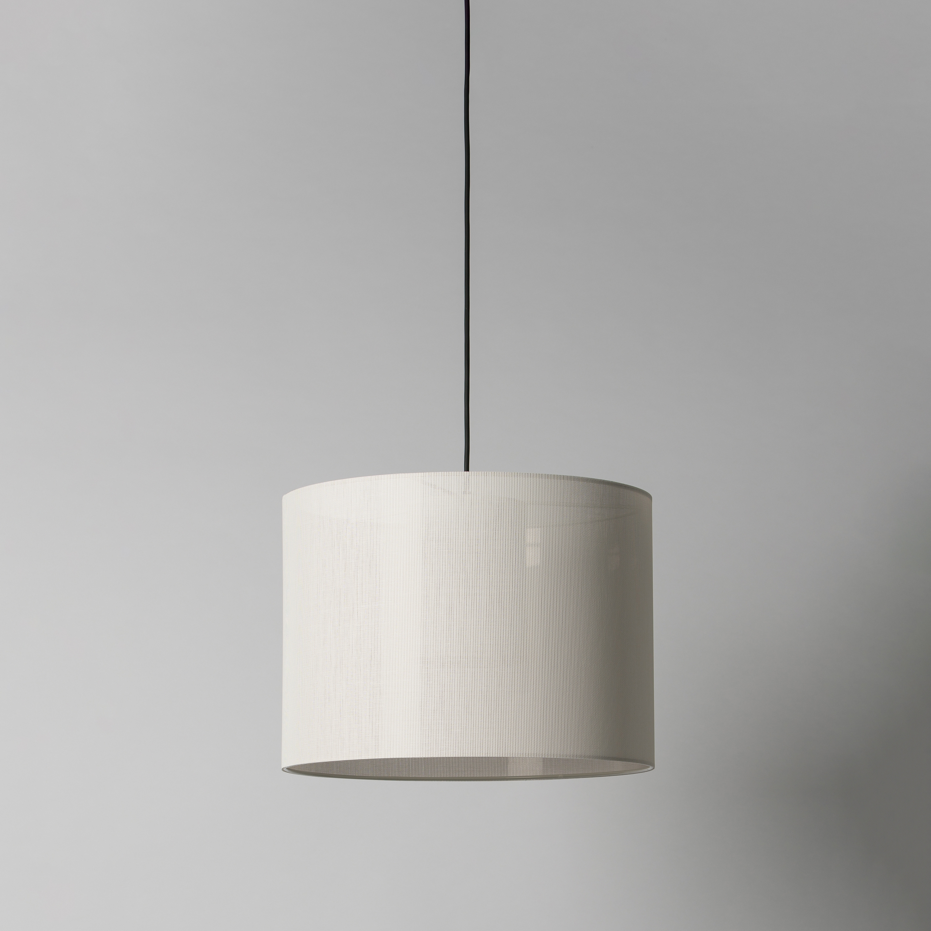 Display product Moaré Liviana M | Pendant Lamp from manufacturer Santa & Cole