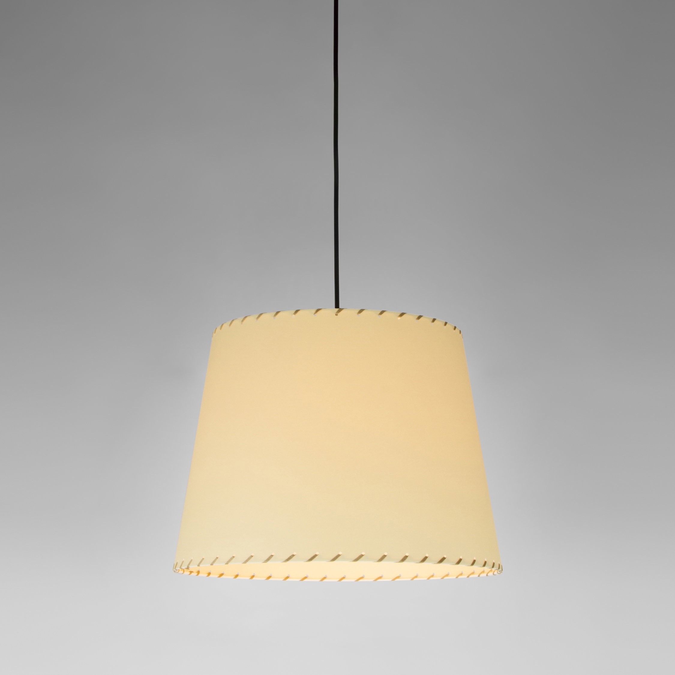 Mostra il prodotto Sísísí cónicas GT3 | Pendant Lamp del produttore Santa & Cole