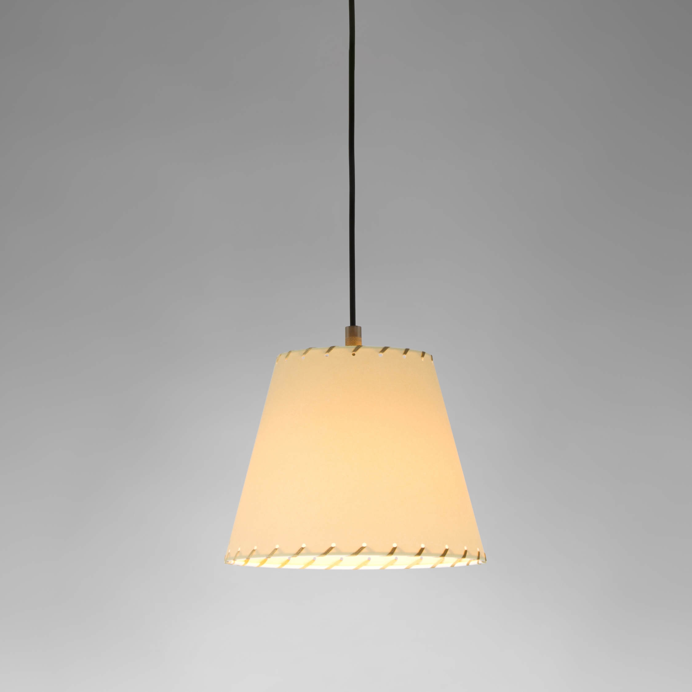 Mostrar el producto Sísísí cónicas PT1 | Pendant Lamp del fabricante Santa & Cole