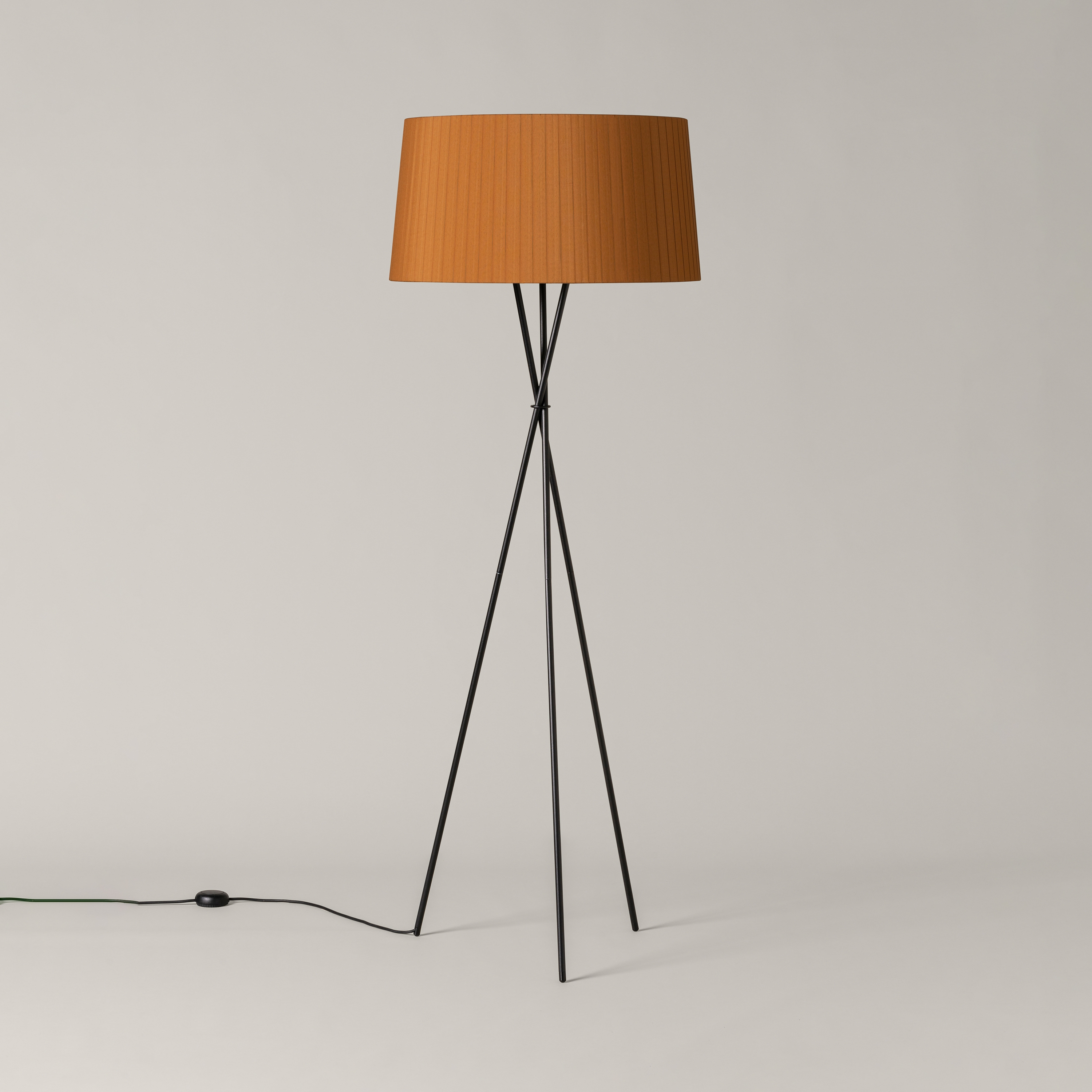 Trípode G5 | Floor Lamp