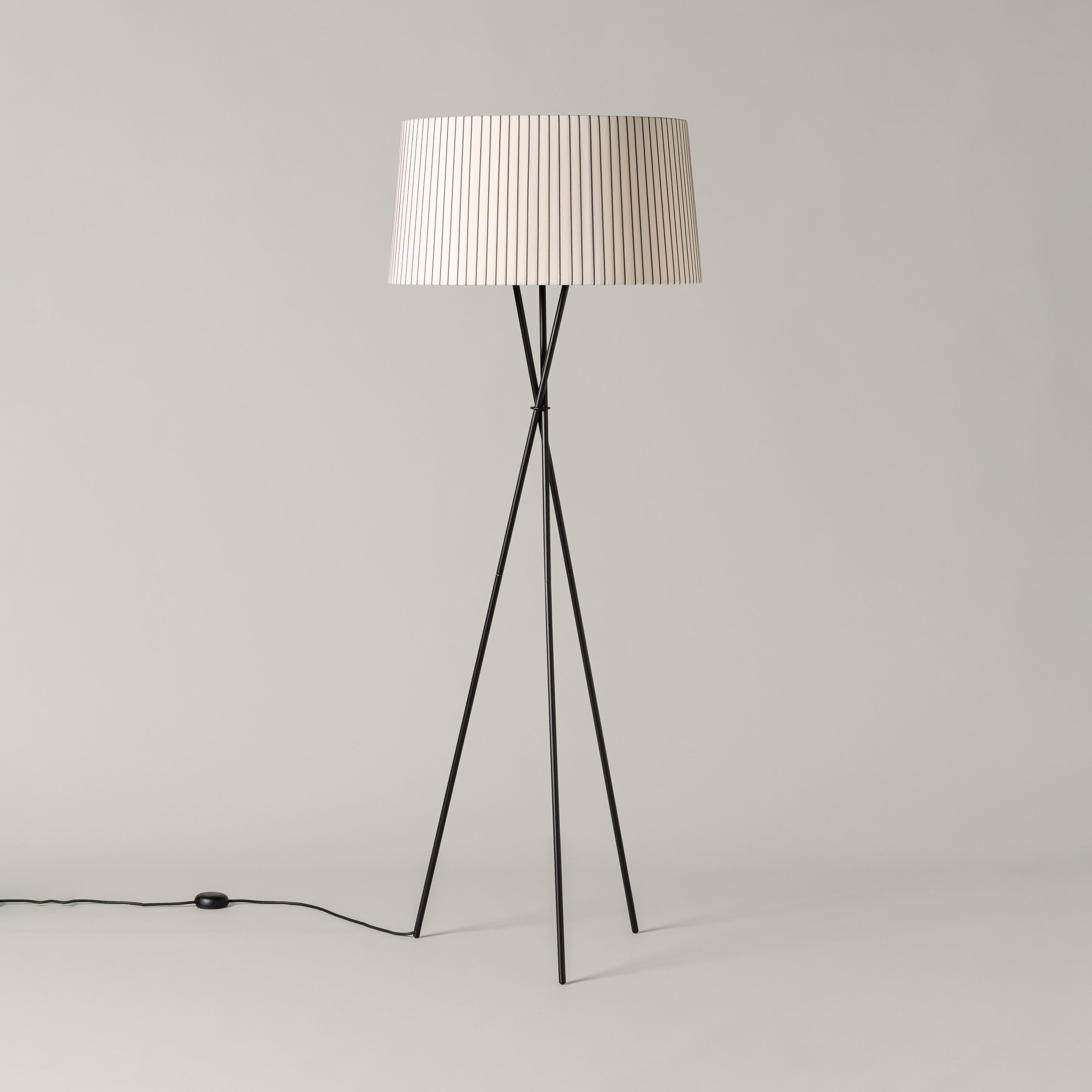 Trípode G5 | Floor Lamp