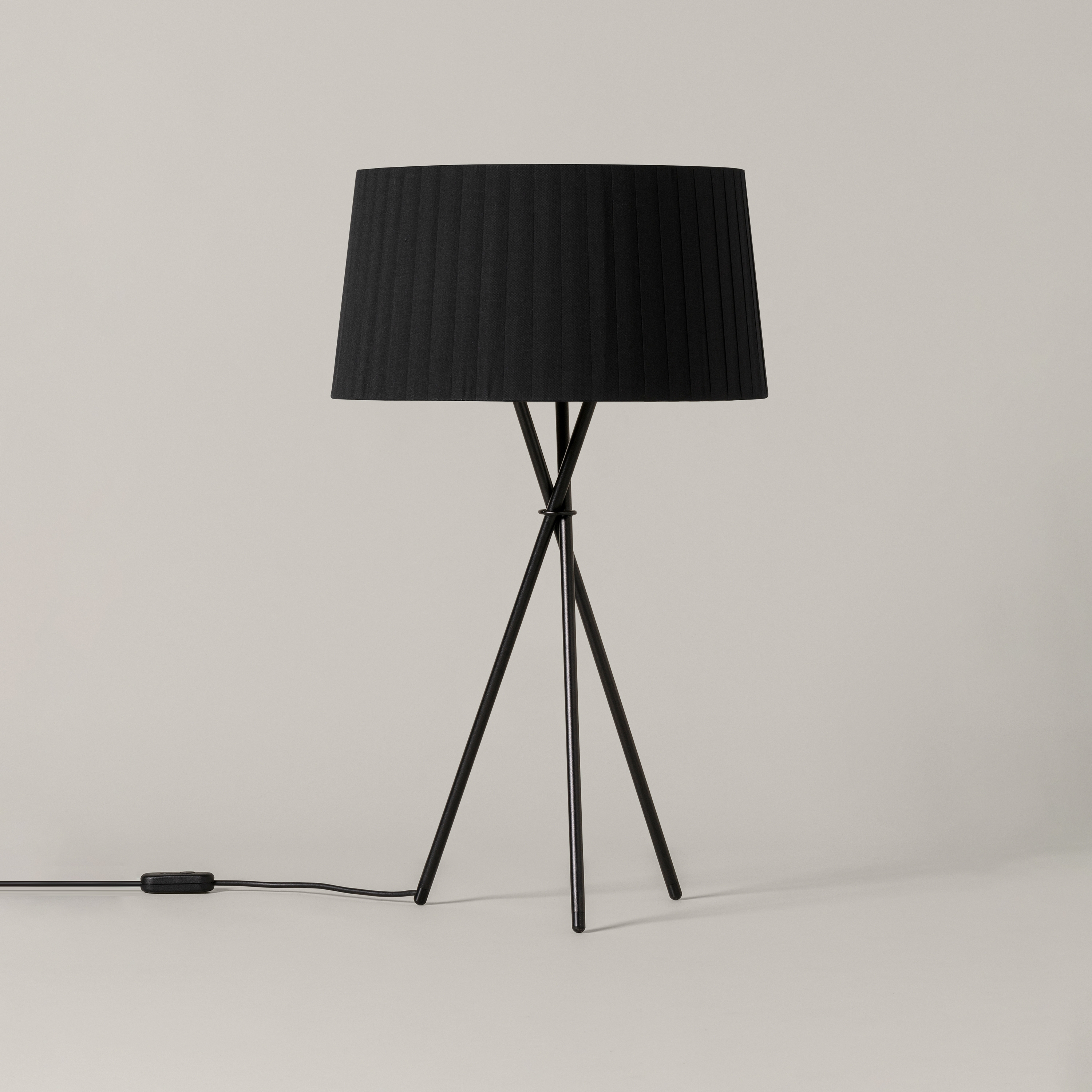 Trípode G6 | Table Lamp