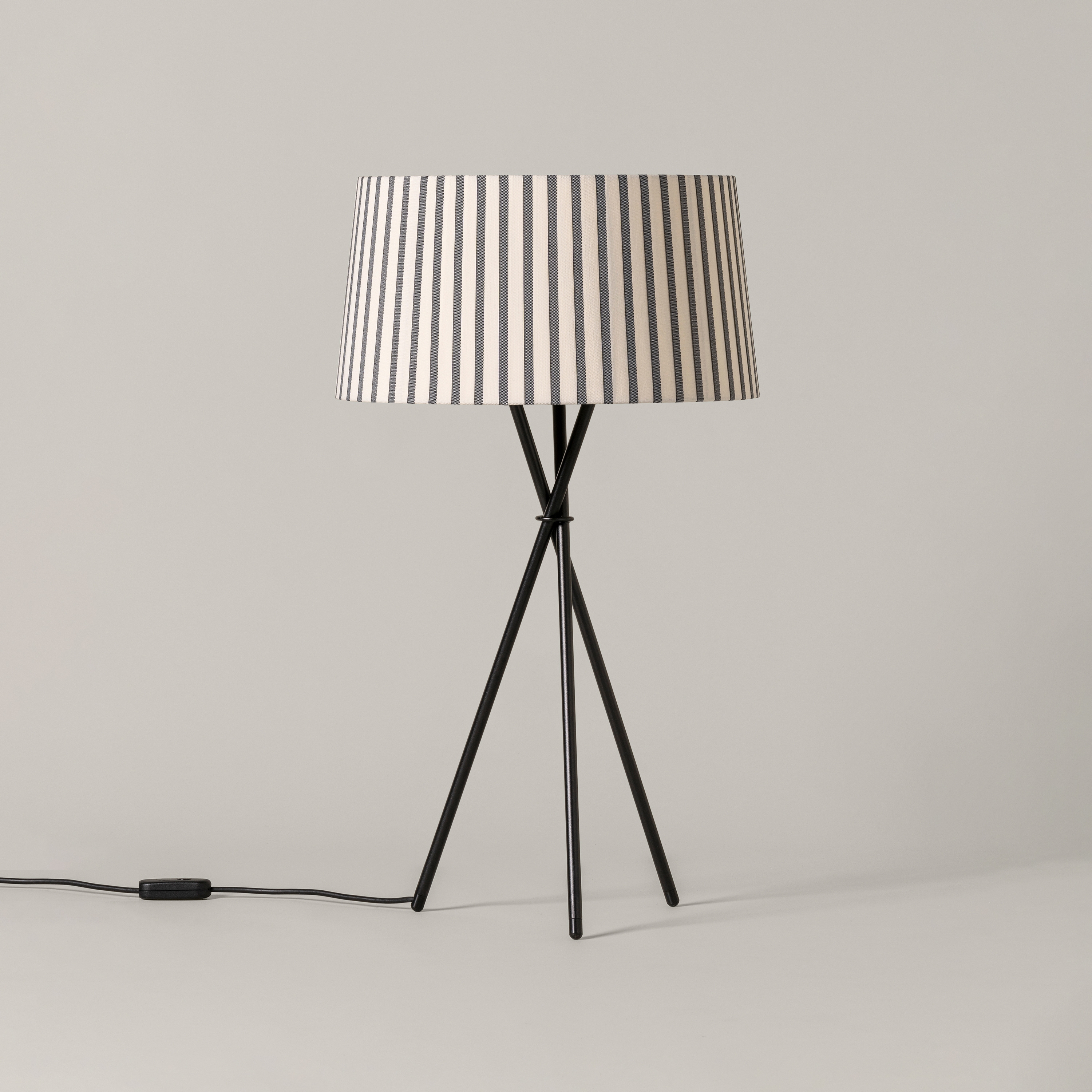 Trípode G6 | Table Lamp