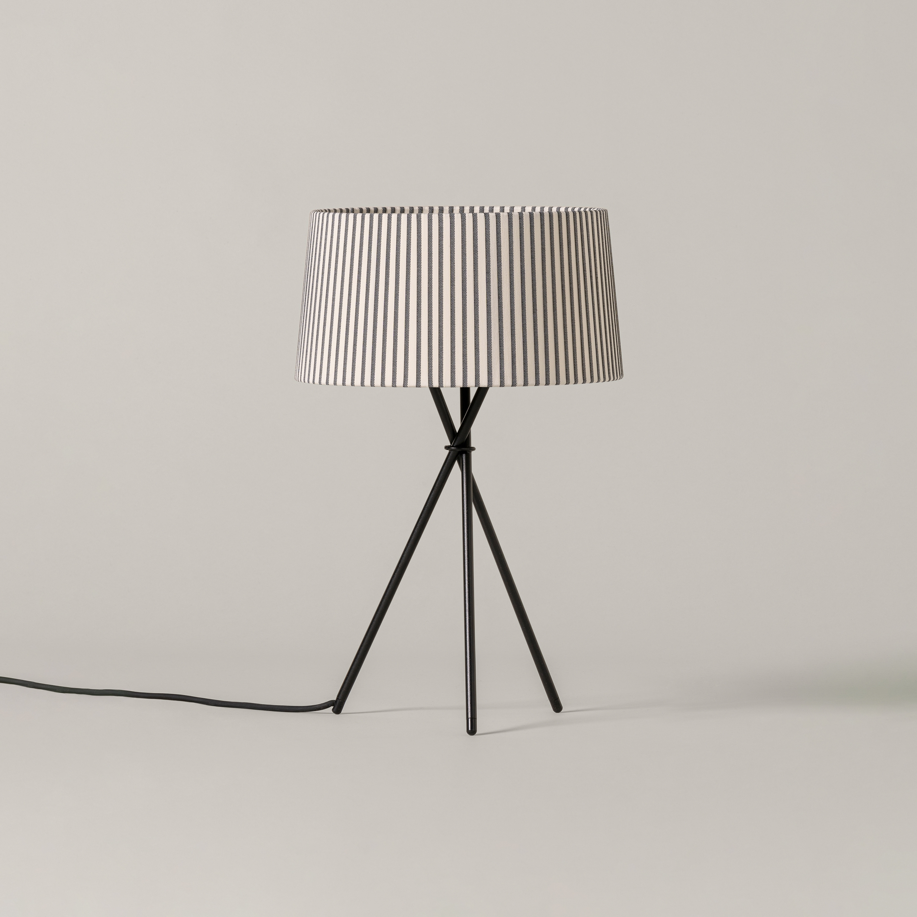 Trípode M3 | Table Lamp