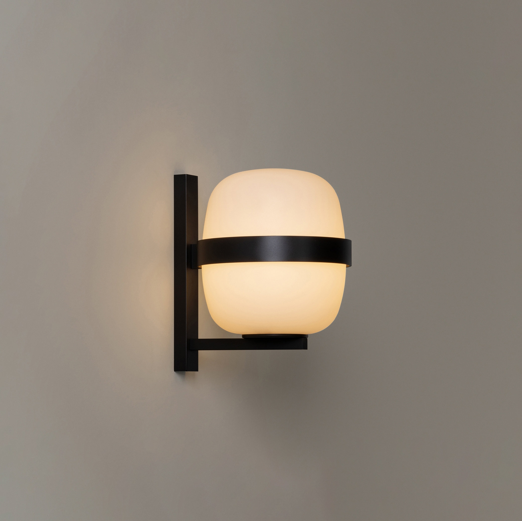 Wally Cestita | Wall Lamp