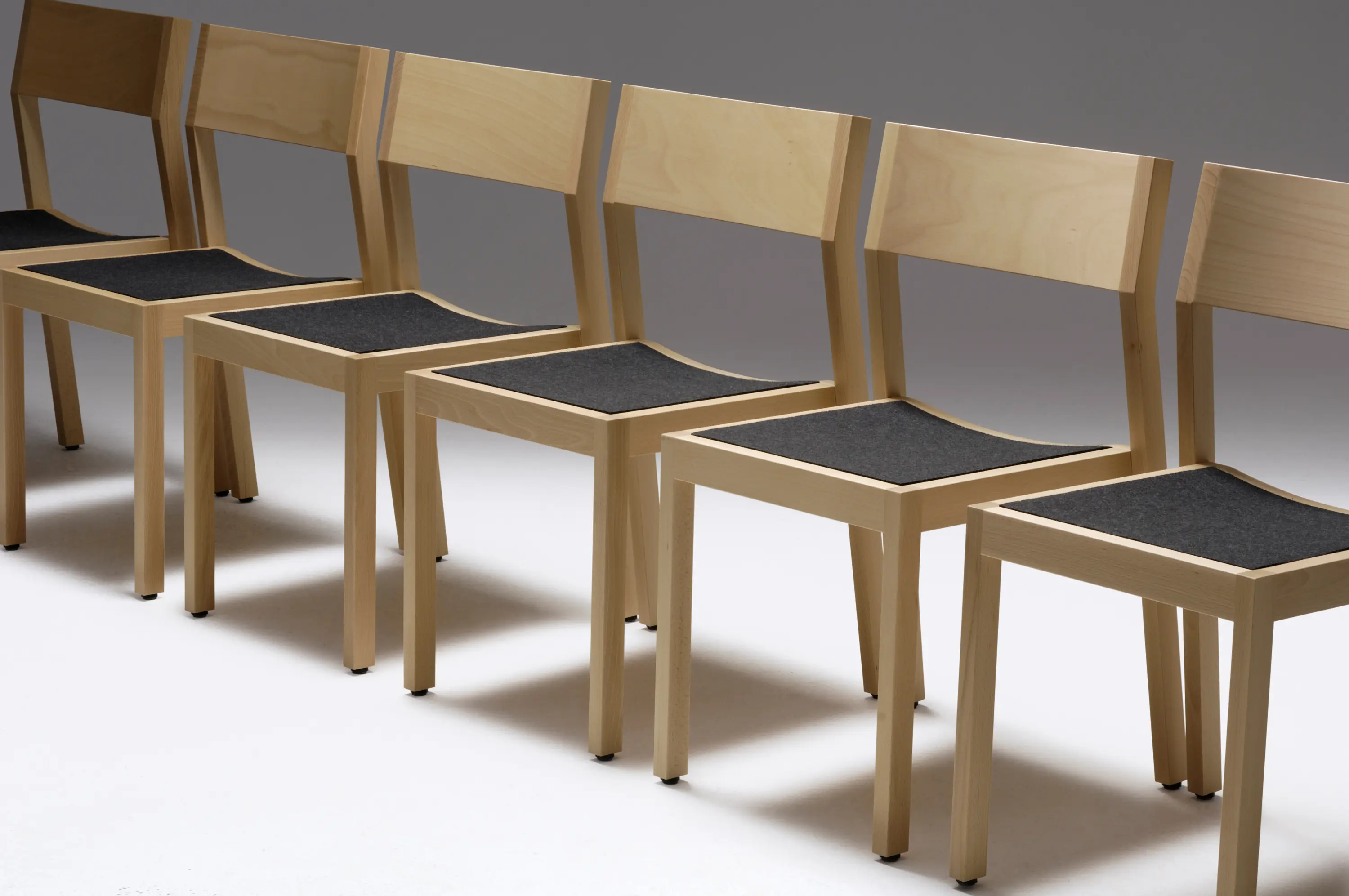Schmidinger Möbelbau - Steiner | Stool Plus