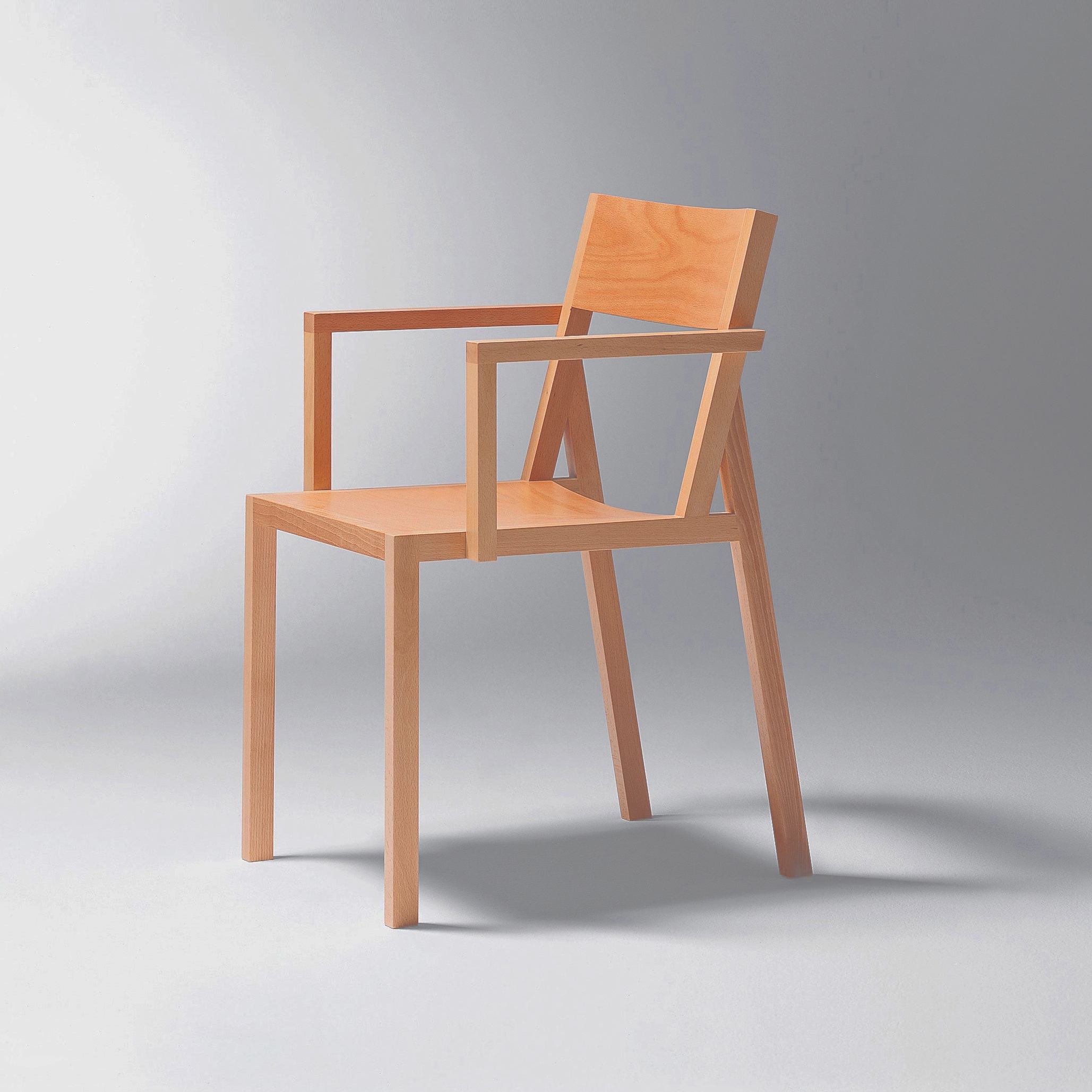Mostrar el producto Steiner | Chair Delta with armrests del fabricante Schmidinger Möbelbau
