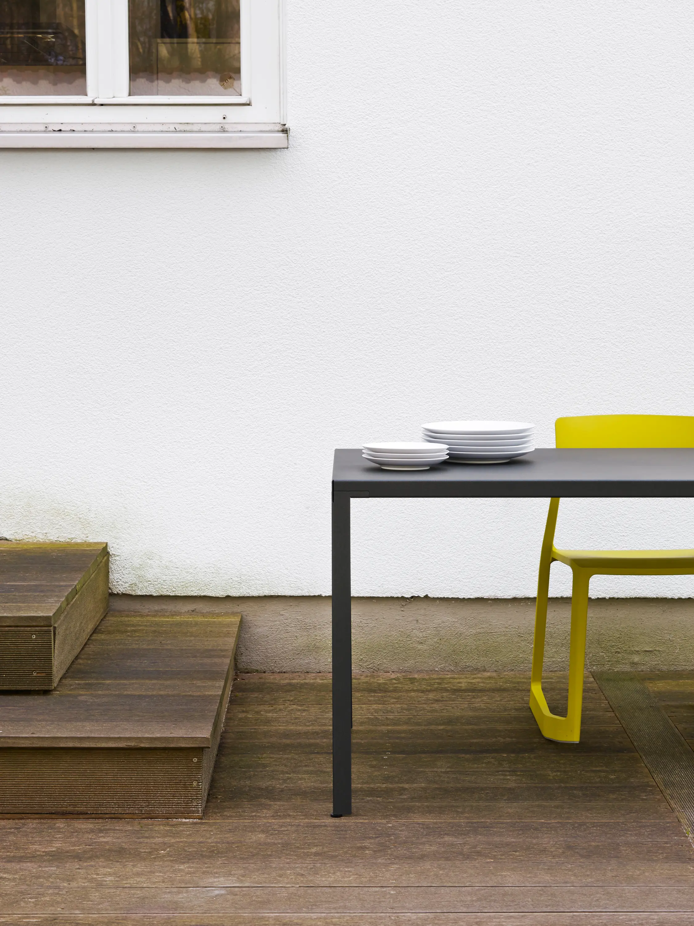 S+ Systemmöbel - Lotus Table