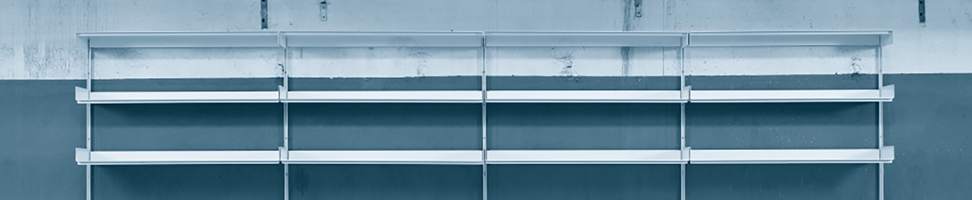 Scopri il mondo del produttore S+ Systemmöbel