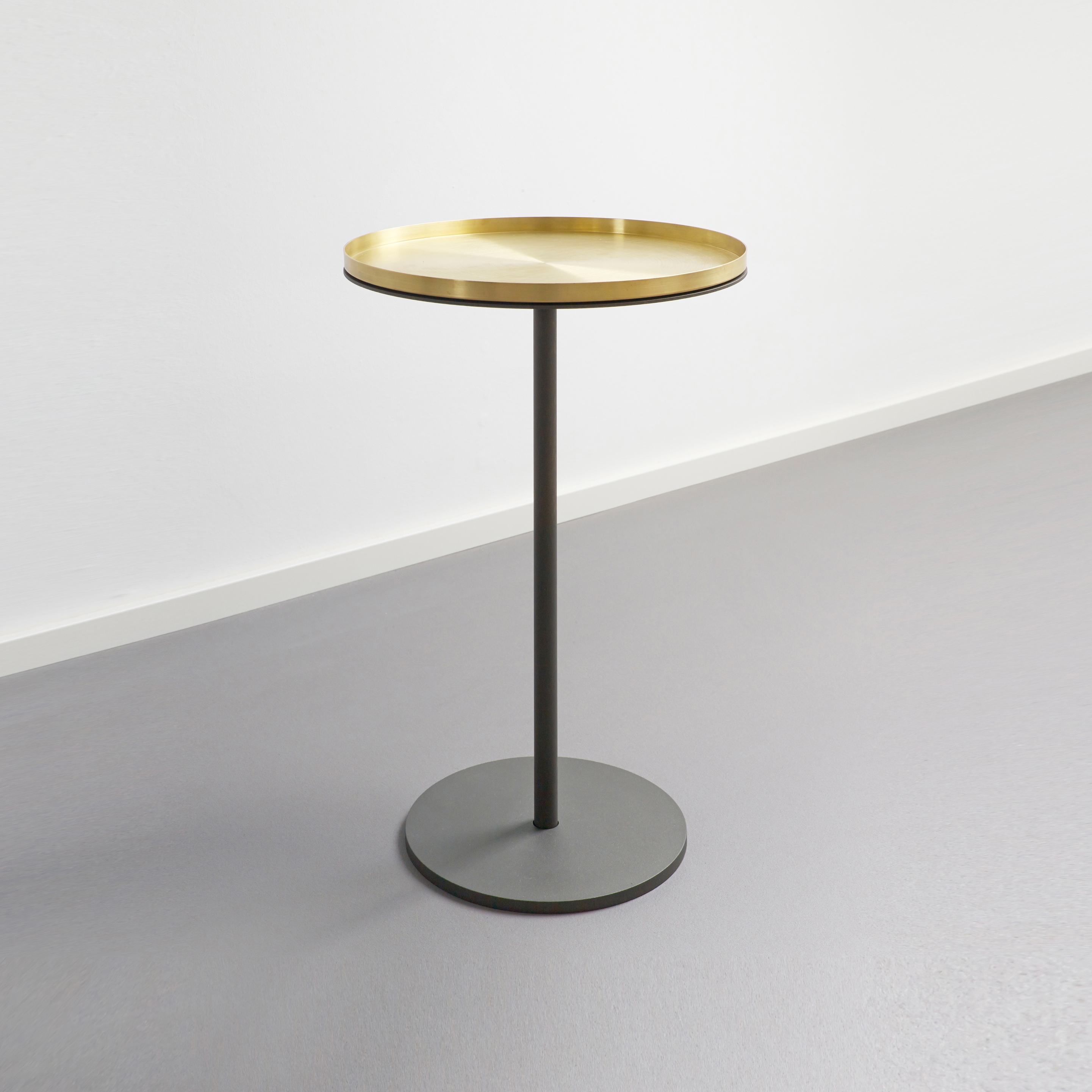 Produkt M05 Beistelltischprogramm des Herstellers S+ Systemmöbel anzeigen