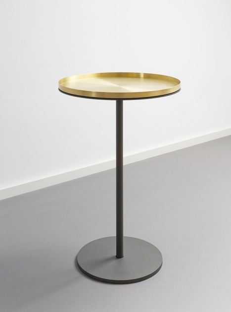 M05 SIDE TABLE PROGRAM - Trays from S+ Systemmöbel | Architonic
