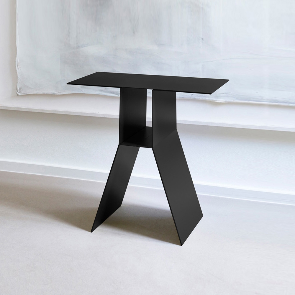 Mostrar el producto Kanji Side Table del fabricante S+ Systemmöbel
