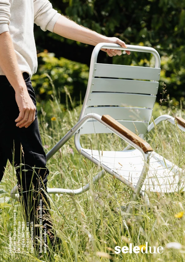 Vorschaubild für die Datei Stuhl Alu7