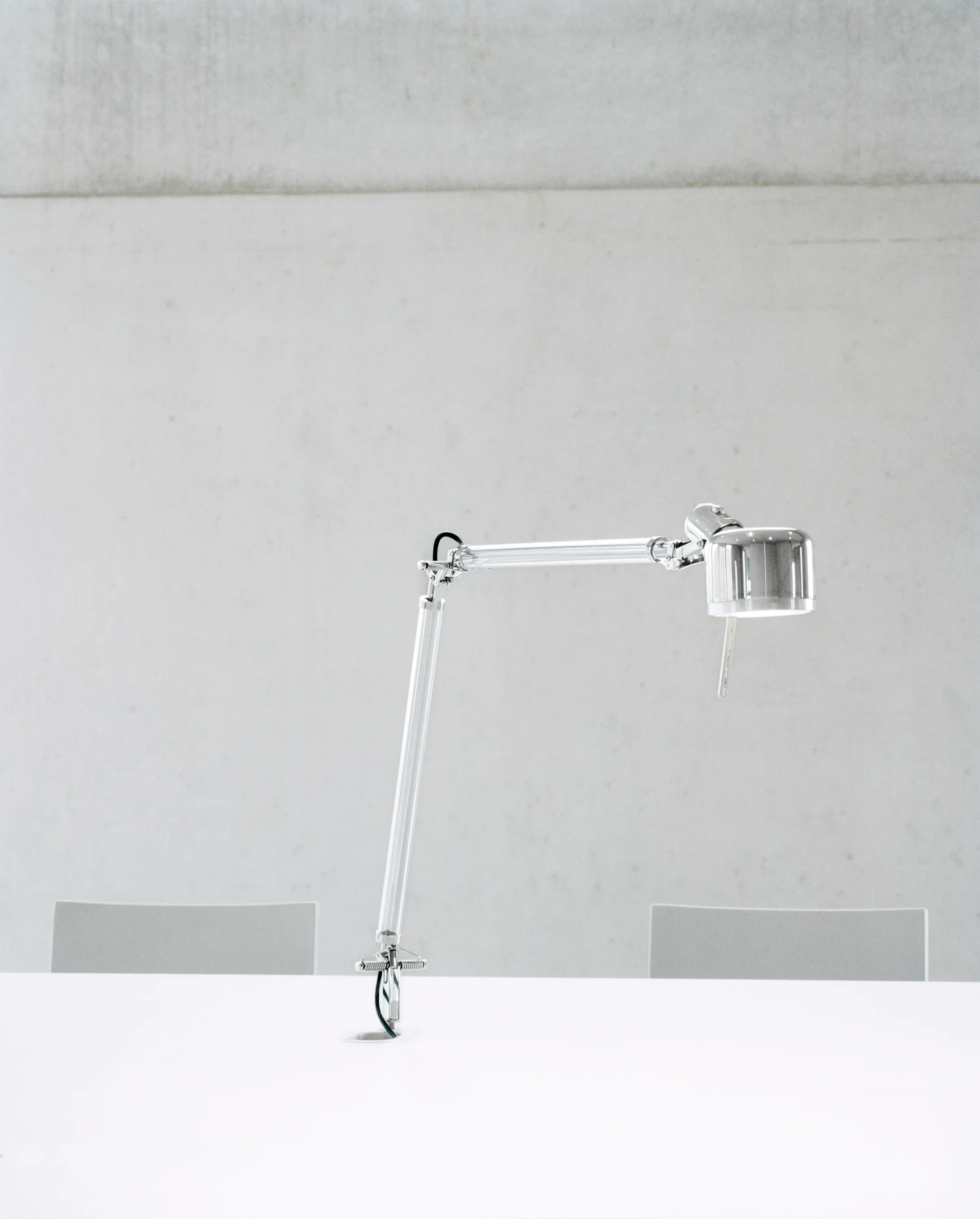 serien.lighting - JOB Table Furniture