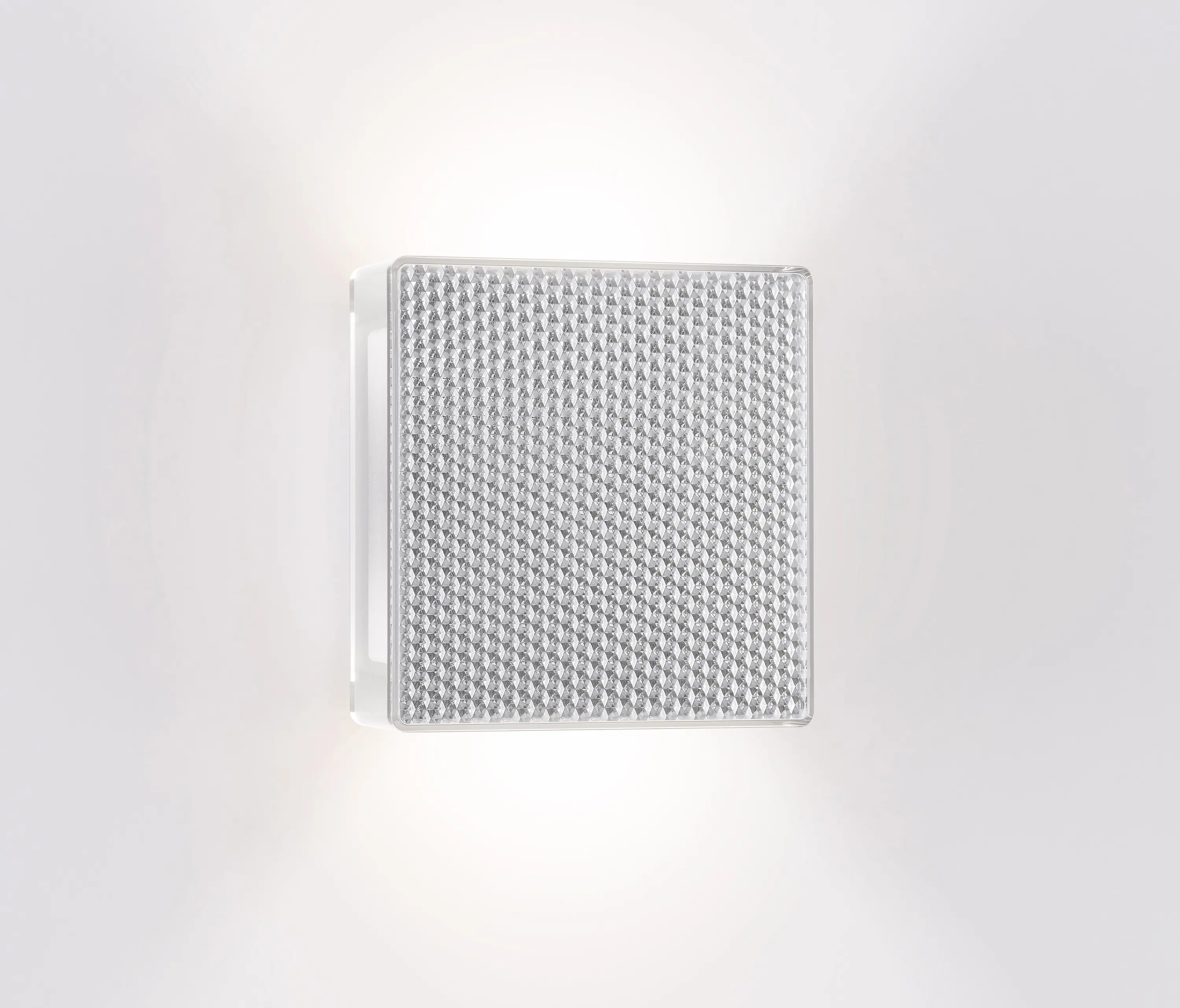 serien.lighting - APP Wall | Front Wabe