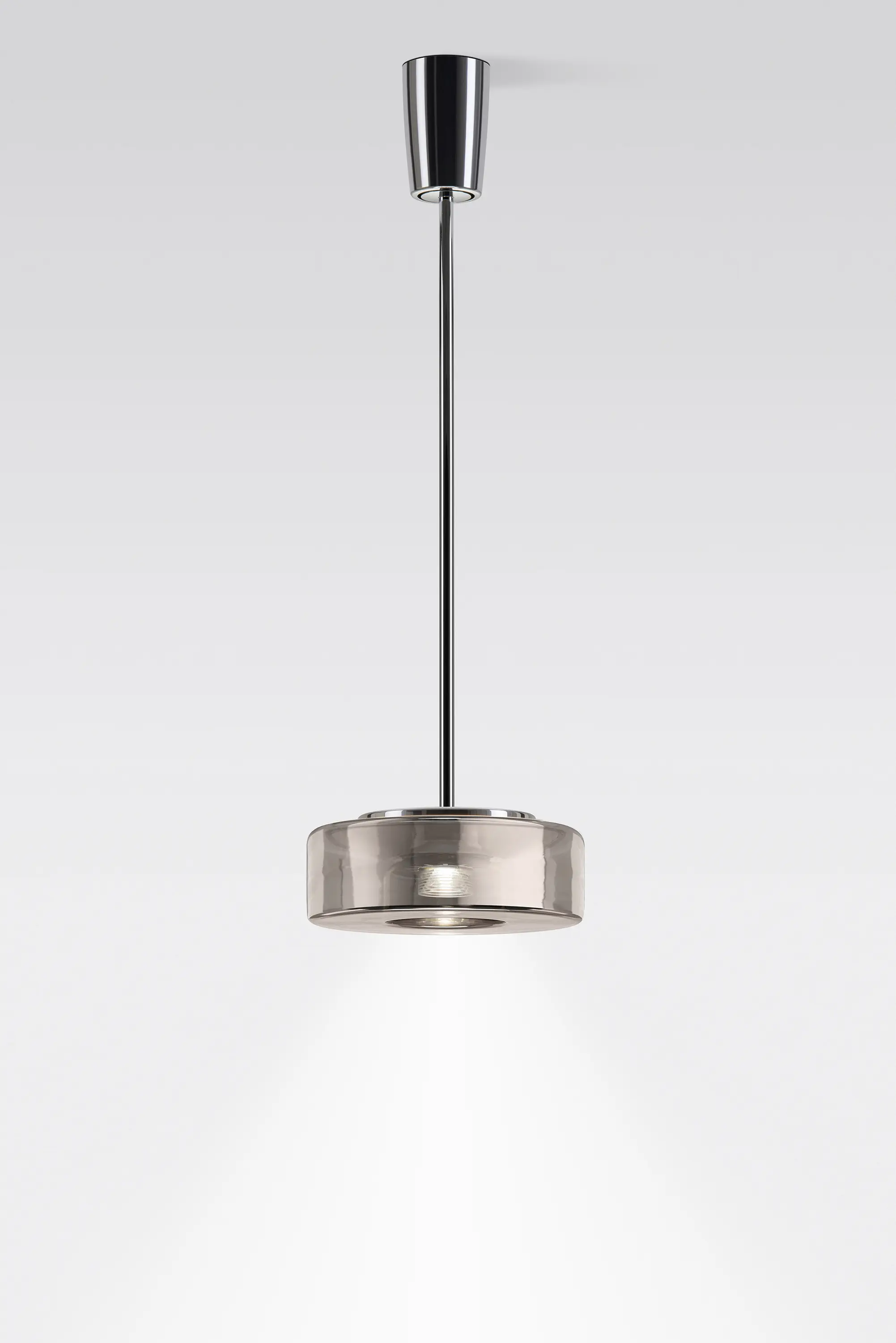 serien.lighting - CURLING Suspension Tube | shade glass new silver