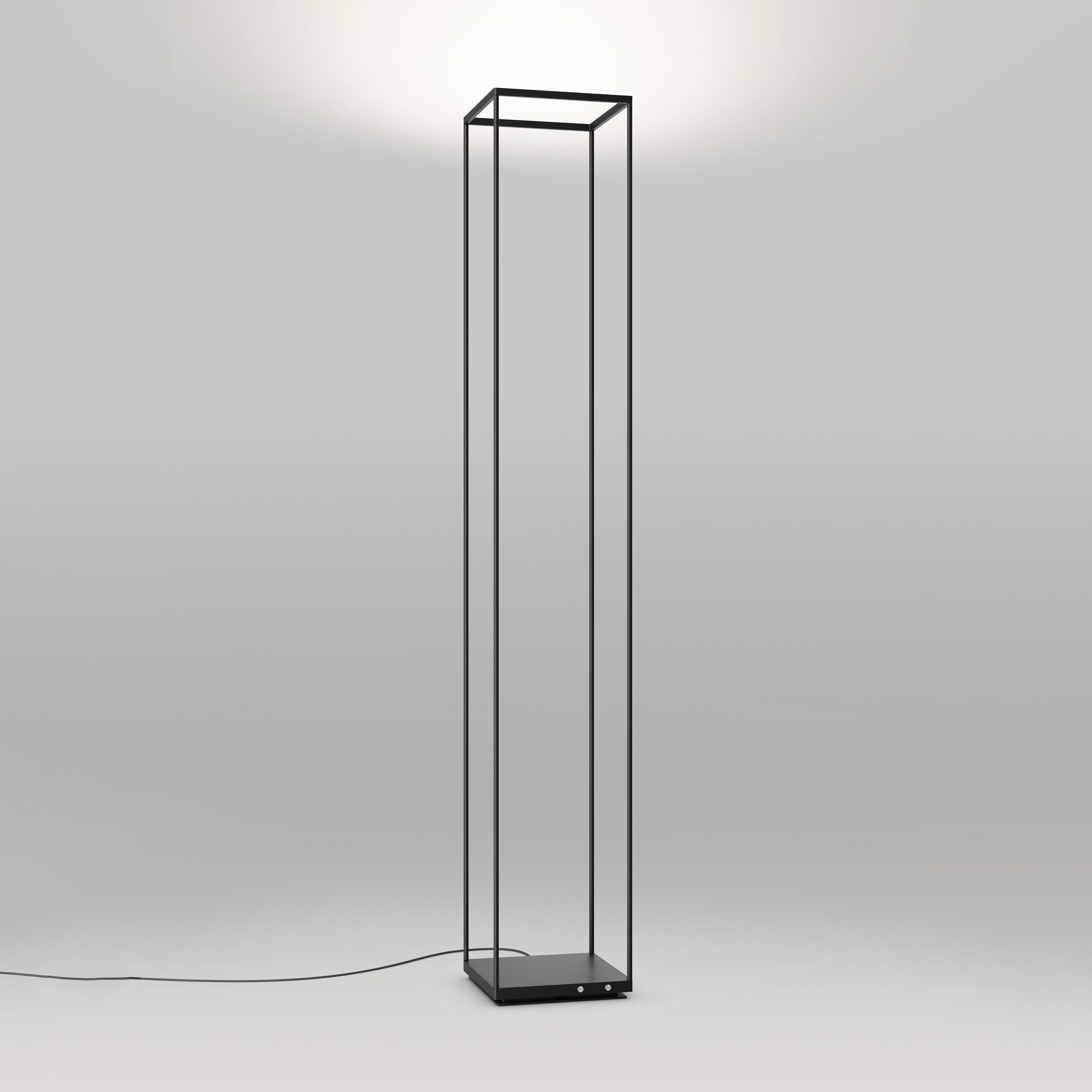 Mostra il prodotto REFLEX² Floor M black del produttore serien.lighting