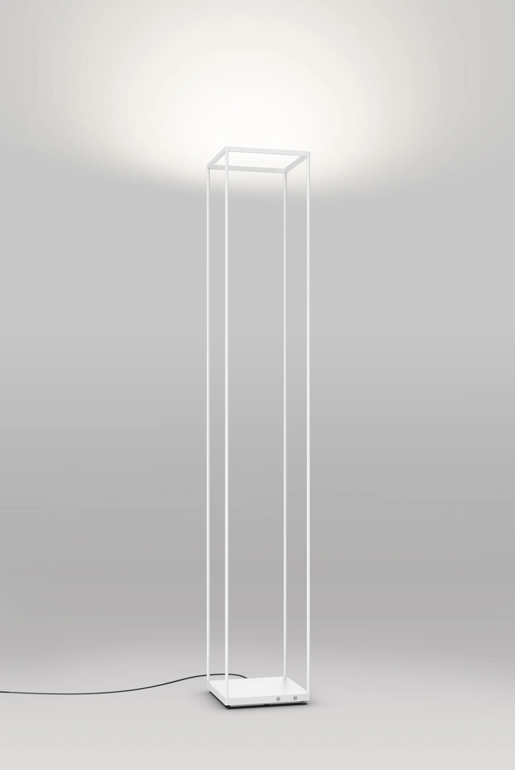 serien.lighting - REFLEX² Floor M white