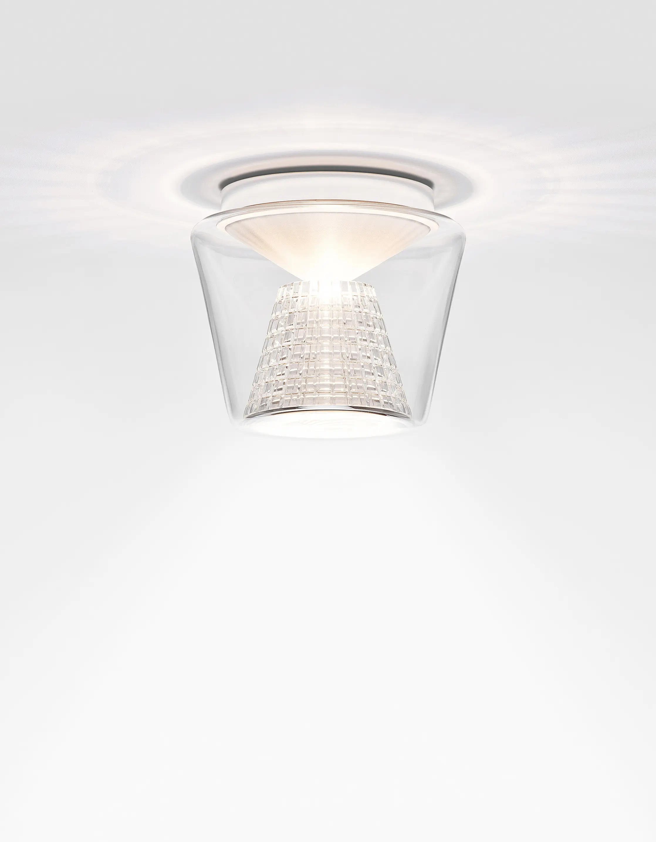 serien.lighting - ANNEX LED Ceiling | reflector crystal