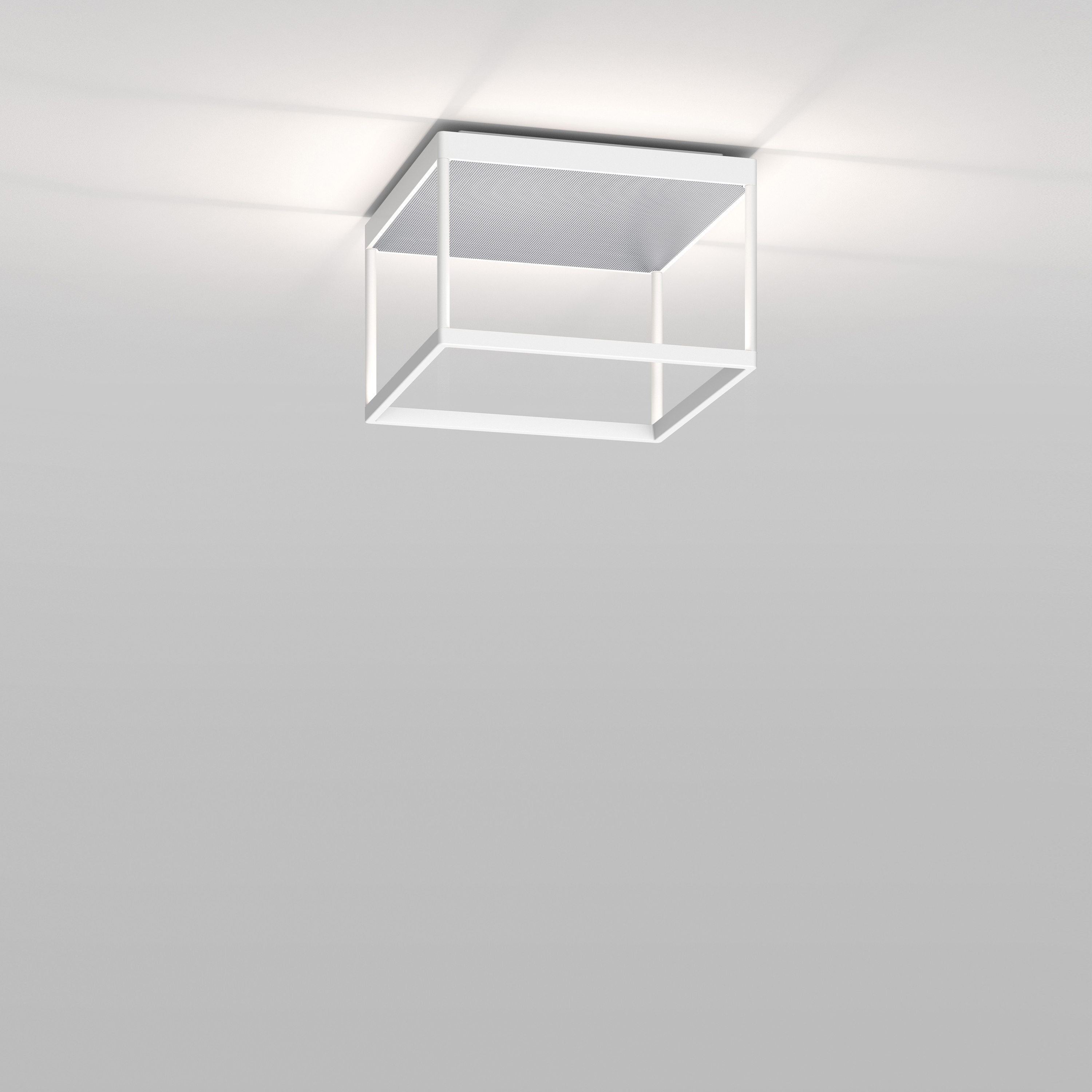 REFLEX² M 200 white | pyramid structure silver